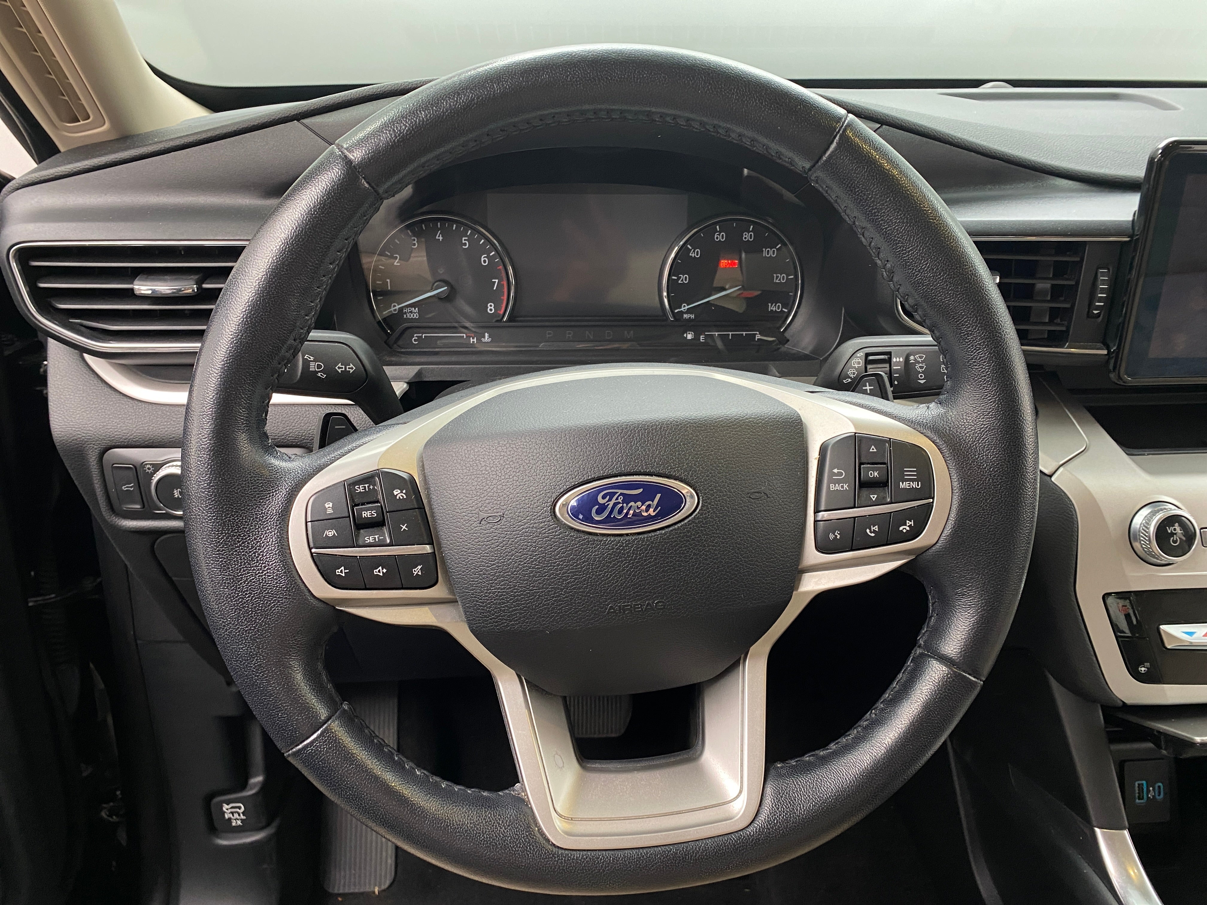 Thumbnail: 2020 Ford Explorer - 4