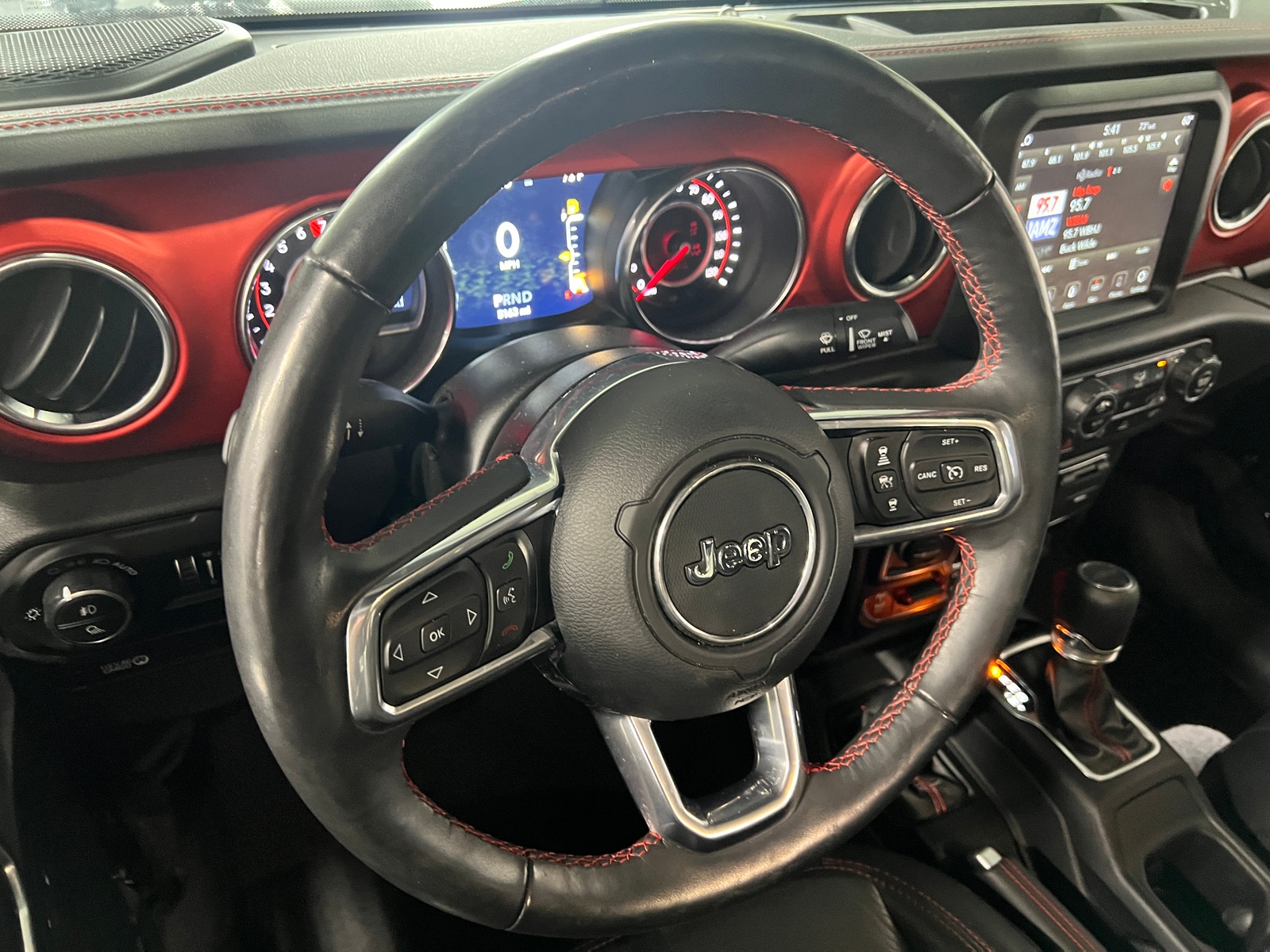 Thumbnail: 2020 Jeep Gladiator - 4