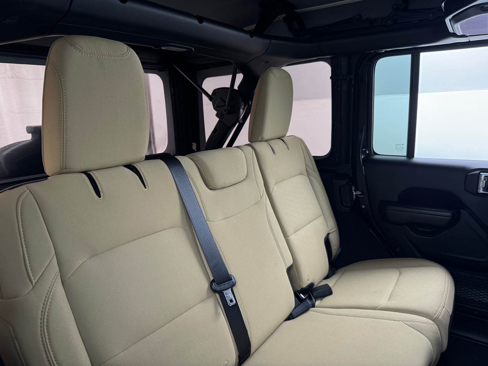 Thumbnail: 2018 Jeep Wrangler - 6
