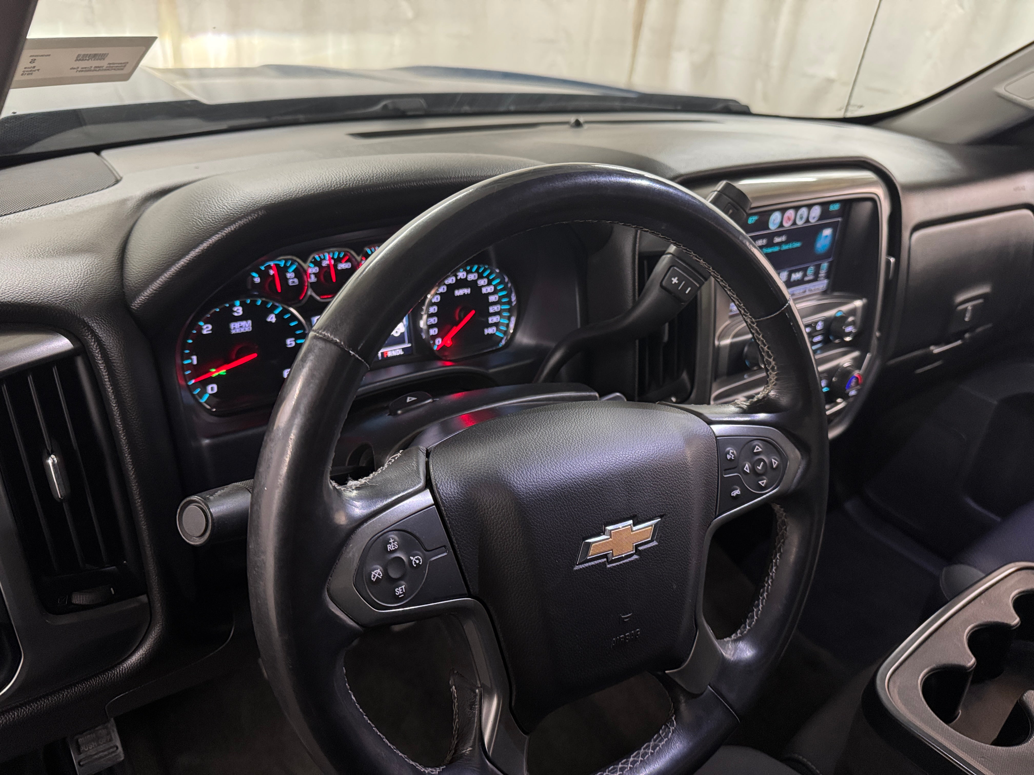 2018 Chevrolet Silverado 1500 LT 3