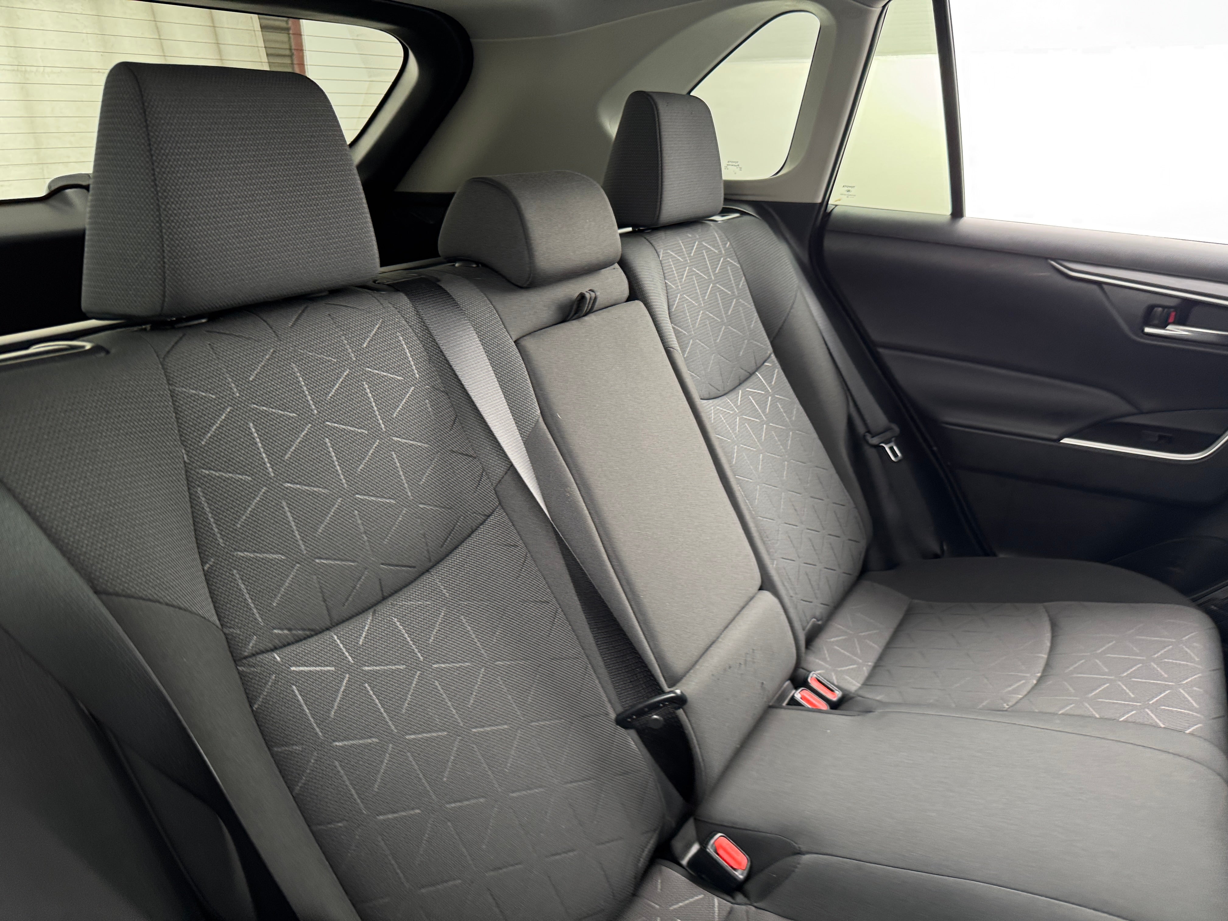 2023 Toyota RAV4 XLE 6