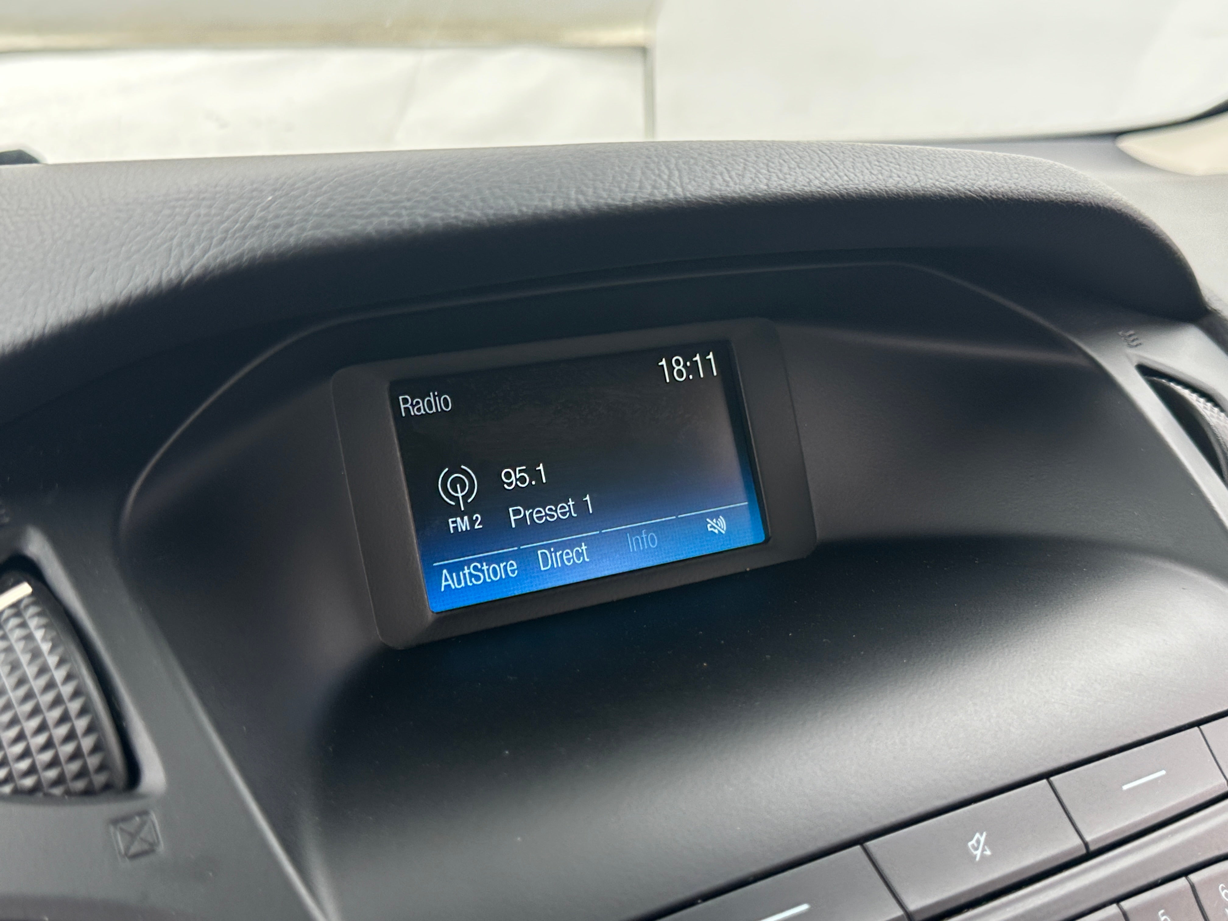 2018 Ford Focus S 4