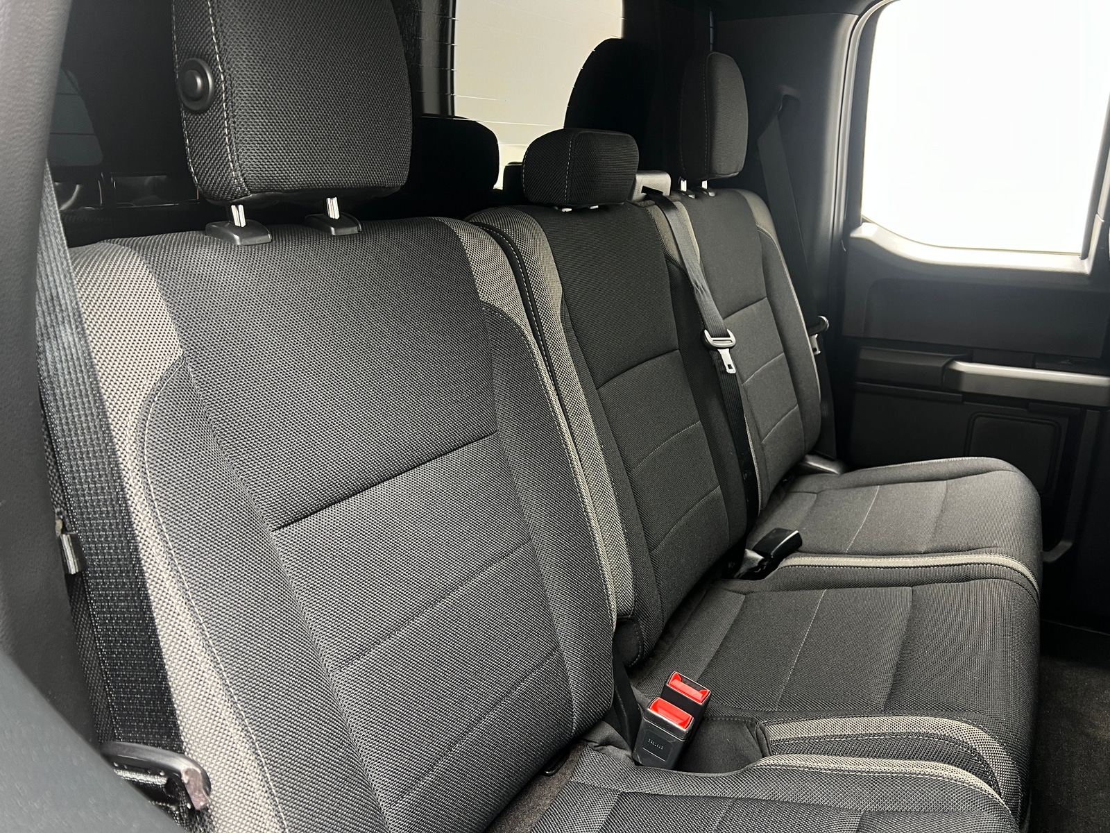 Thumbnail: 2019 Ford Econoline - 6