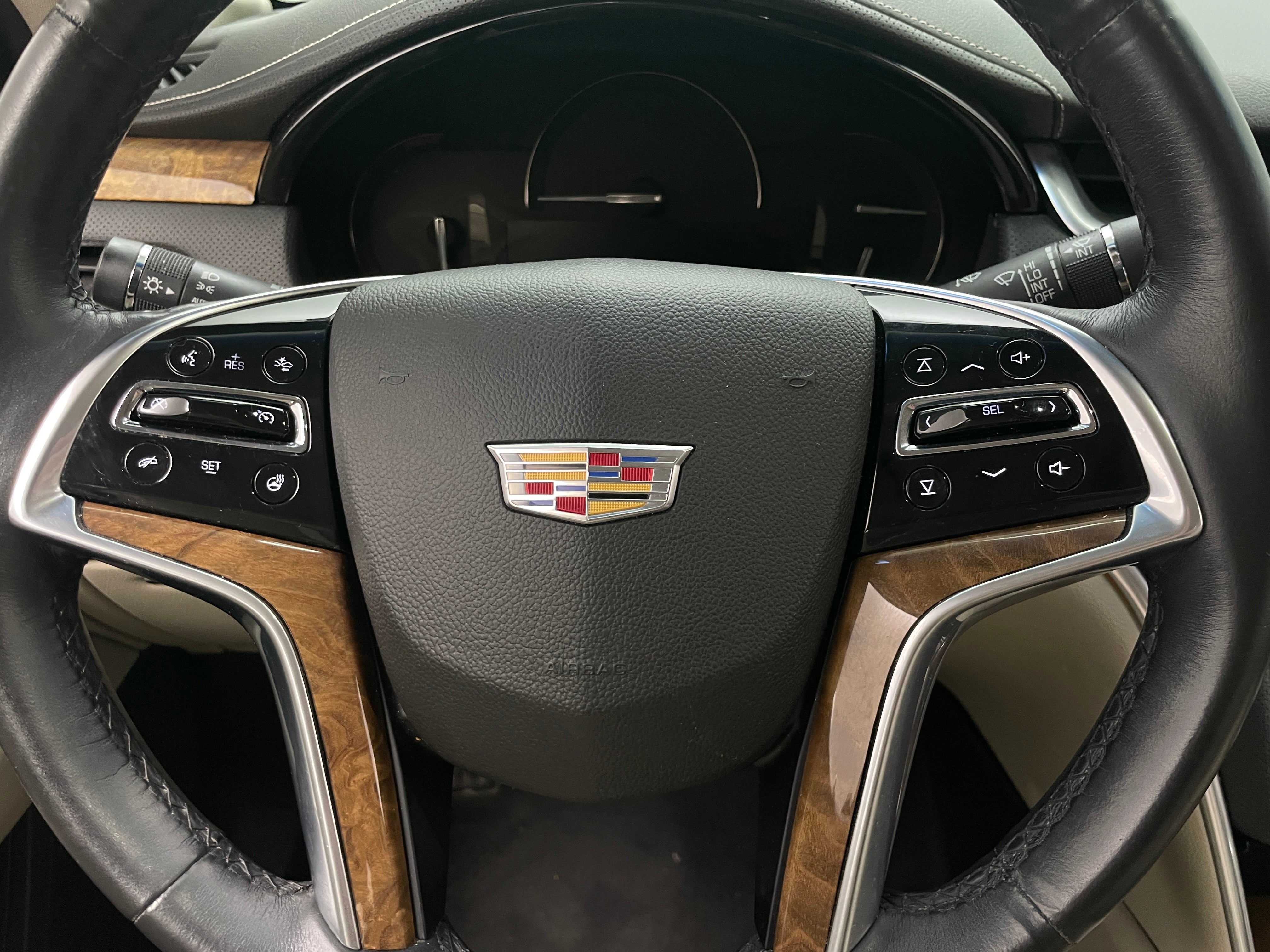 Thumbnail: 2018 Cadillac XTS - 4