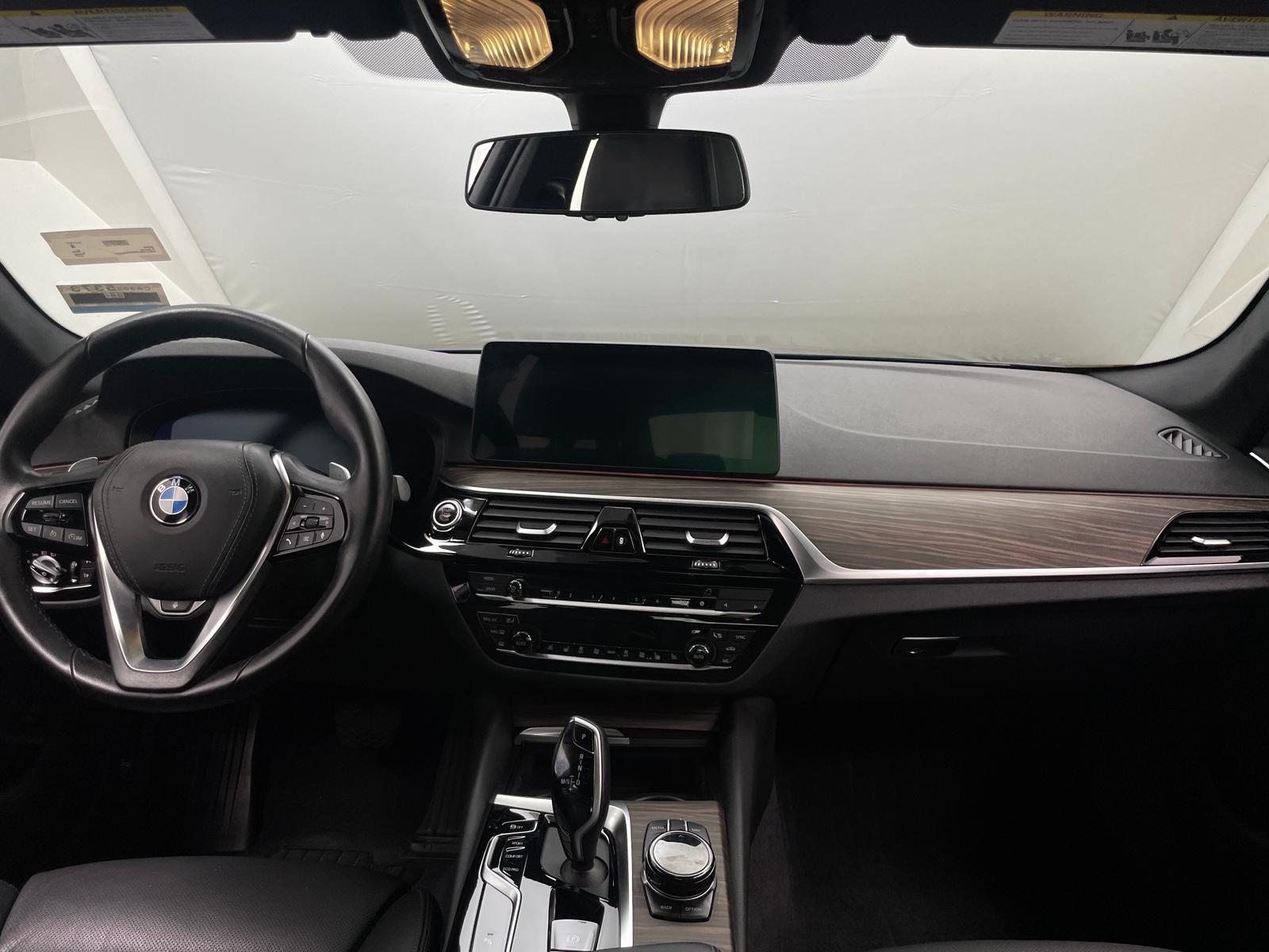 Thumbnail: 2022 BMW 5 Series - 2