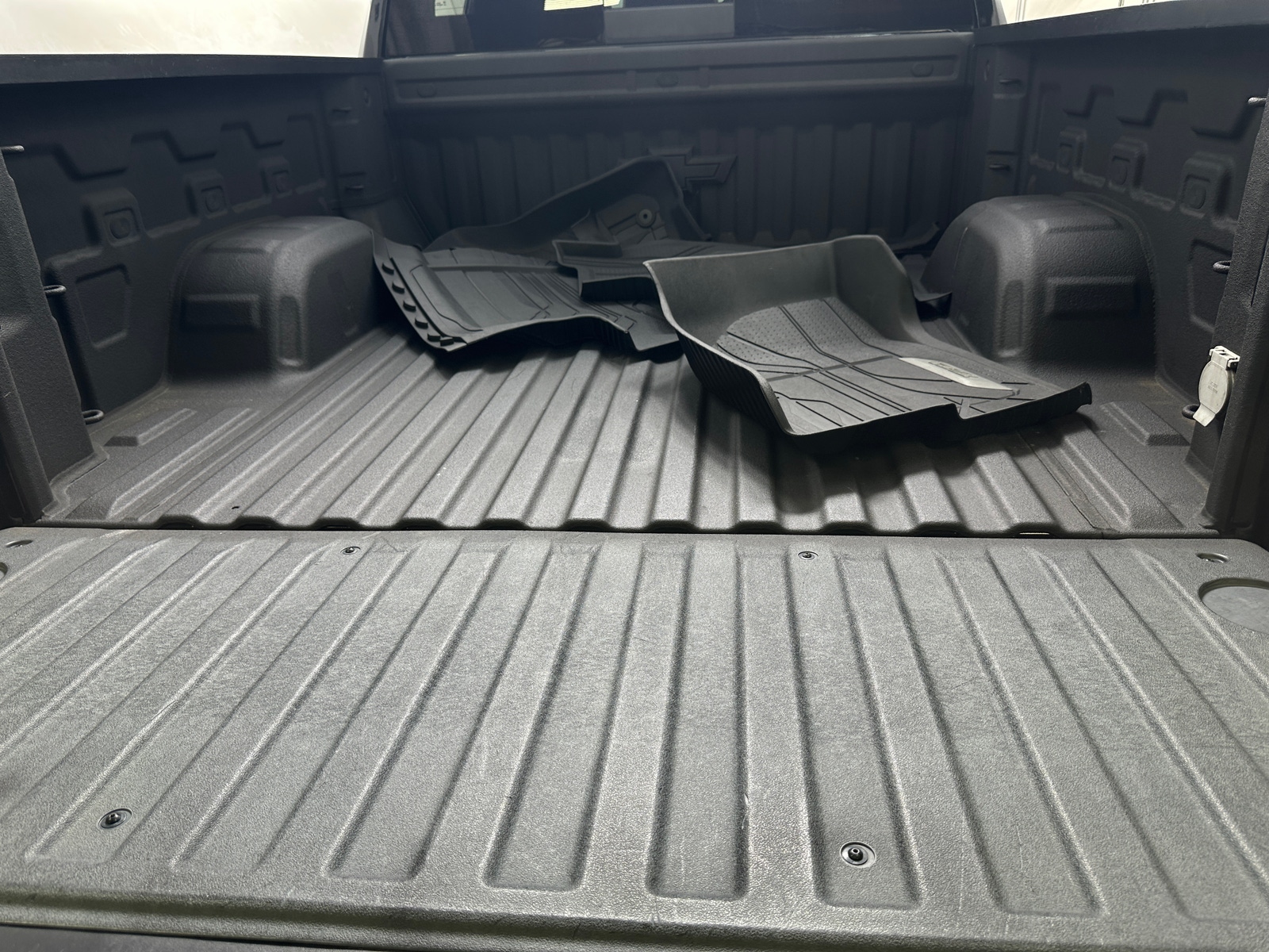 Thumbnail: 2019 Chevrolet Silverado 1500 - 6