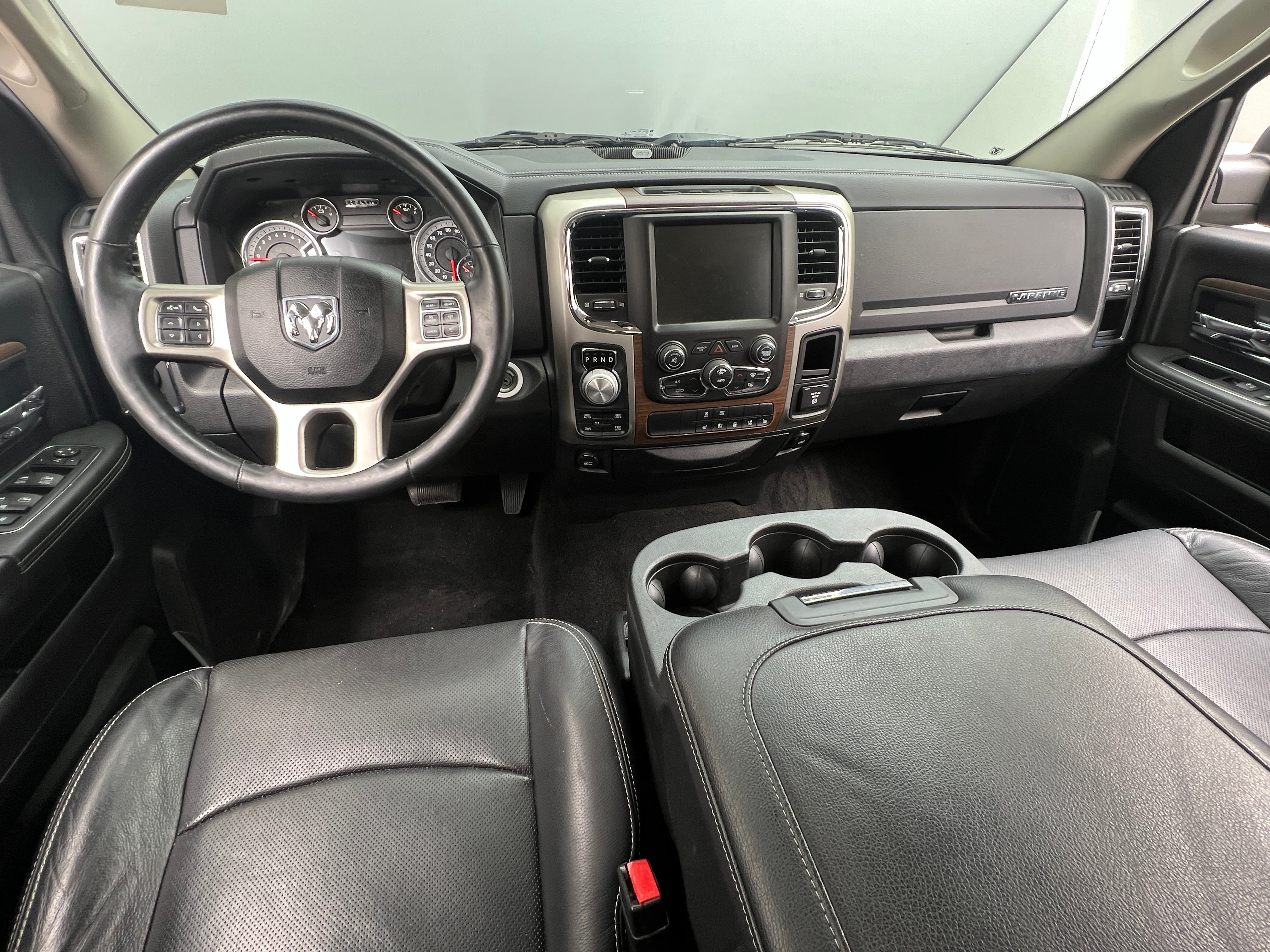 2016 RAM 1500 Laramie 2
