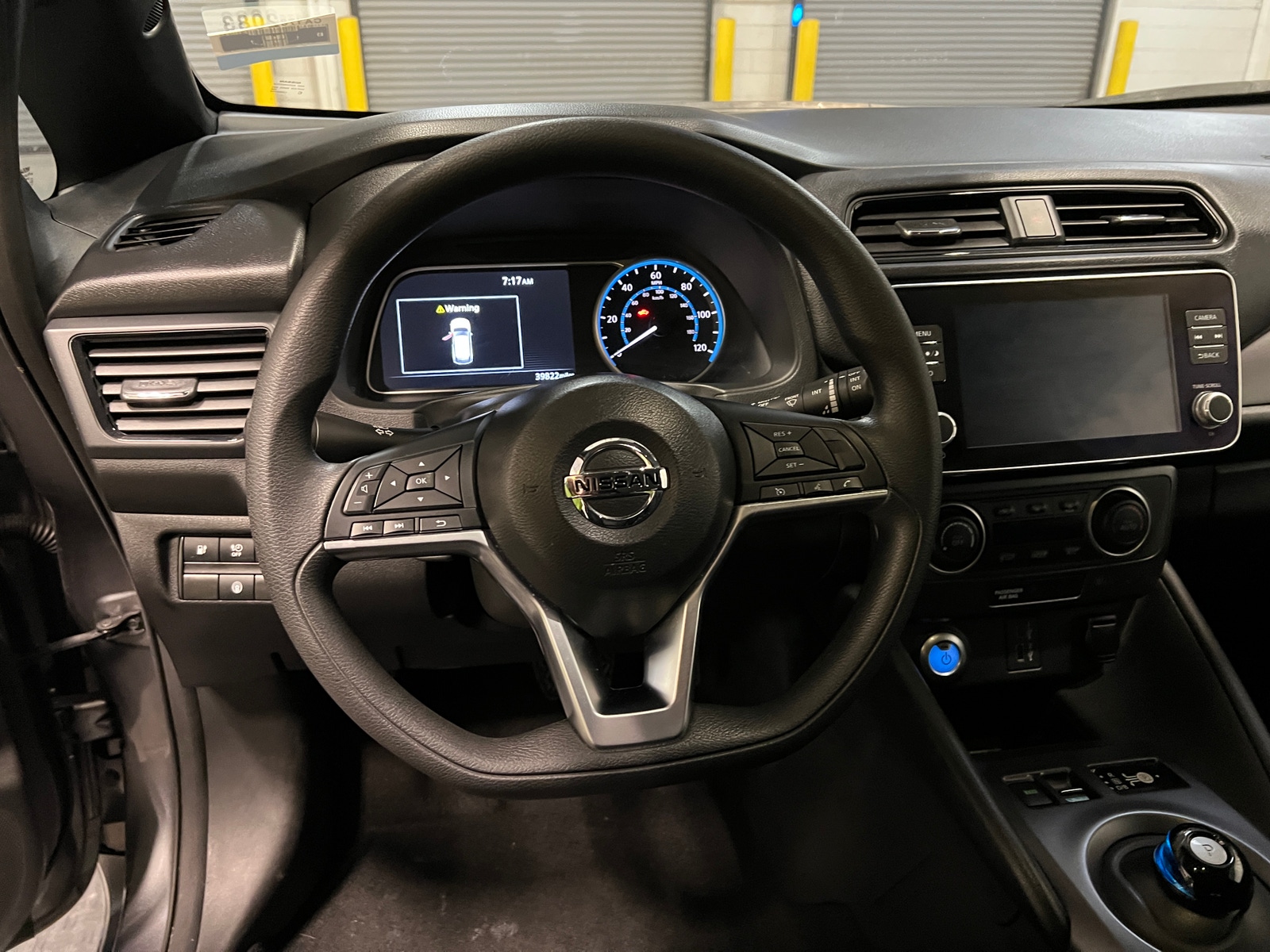 Thumbnail: 2022 Nissan Leaf - 5