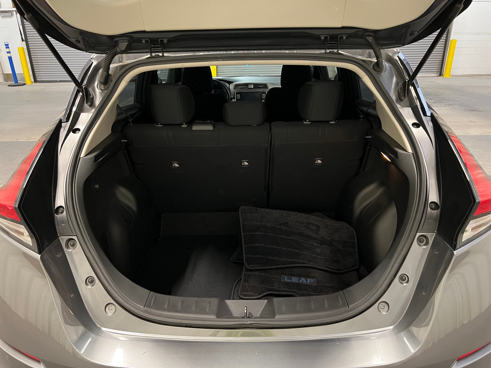 Thumbnail: 2022 Nissan Leaf - 7