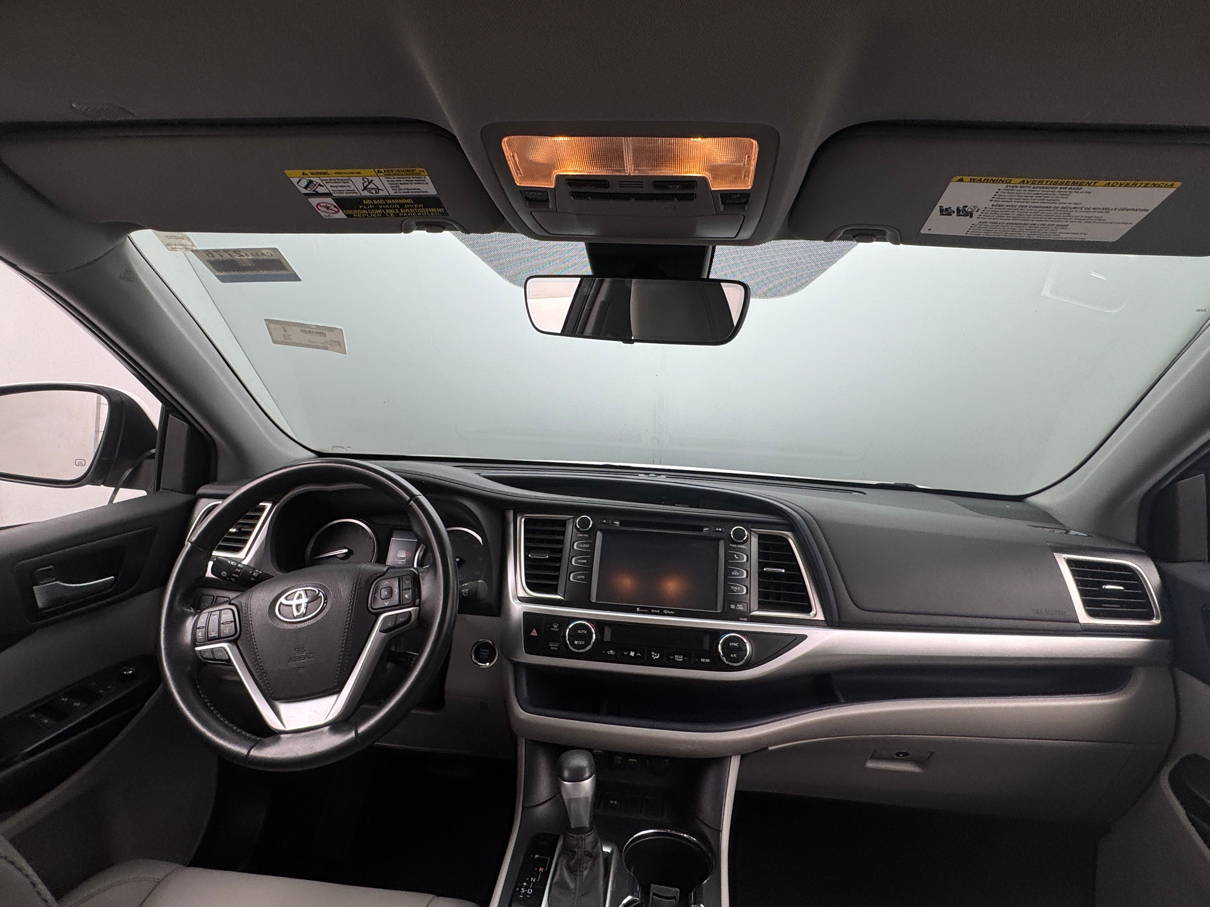 2019 Toyota Highlander XLE 2