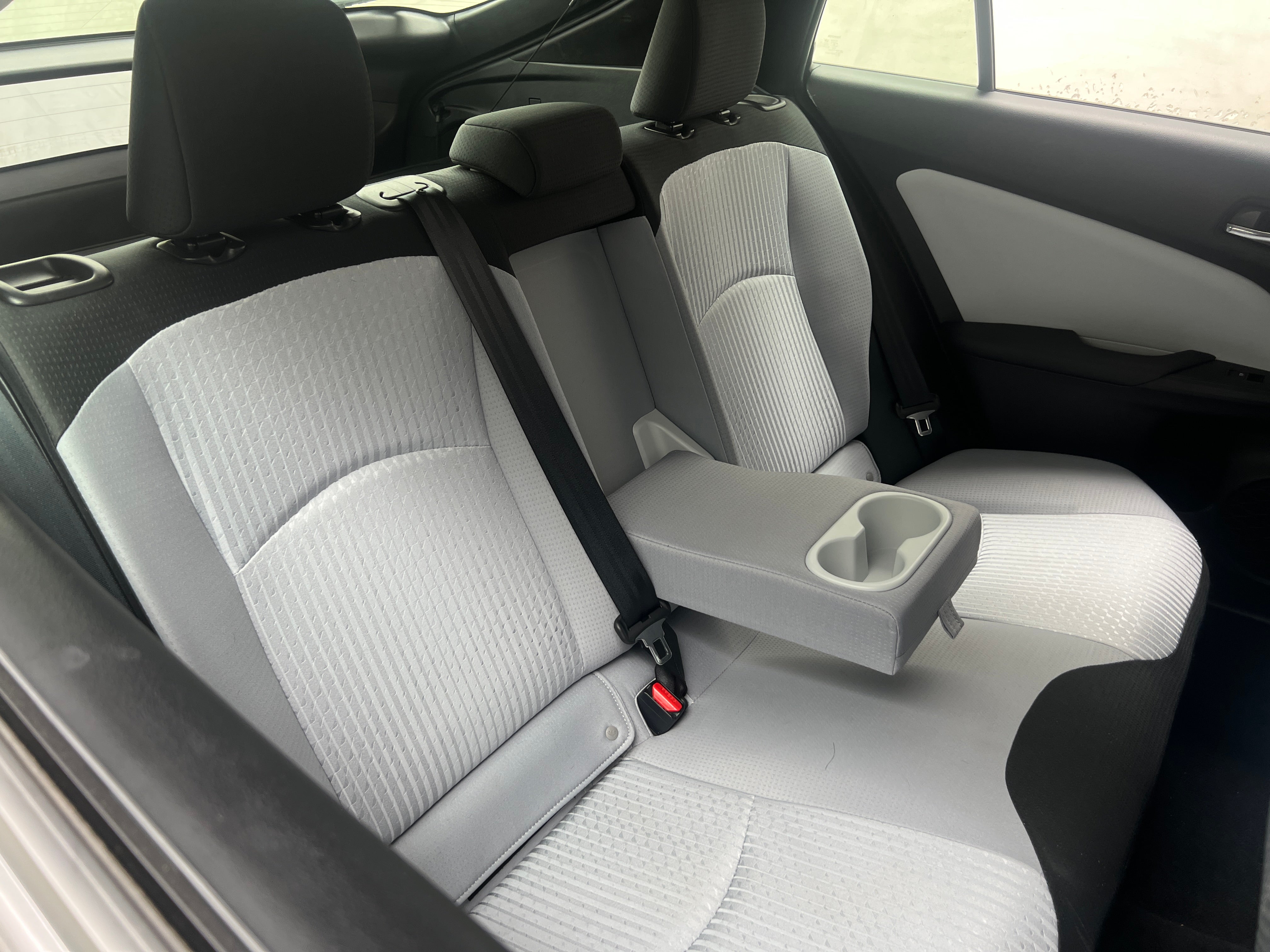 Thumbnail: 2017 Toyota Prius - 6
