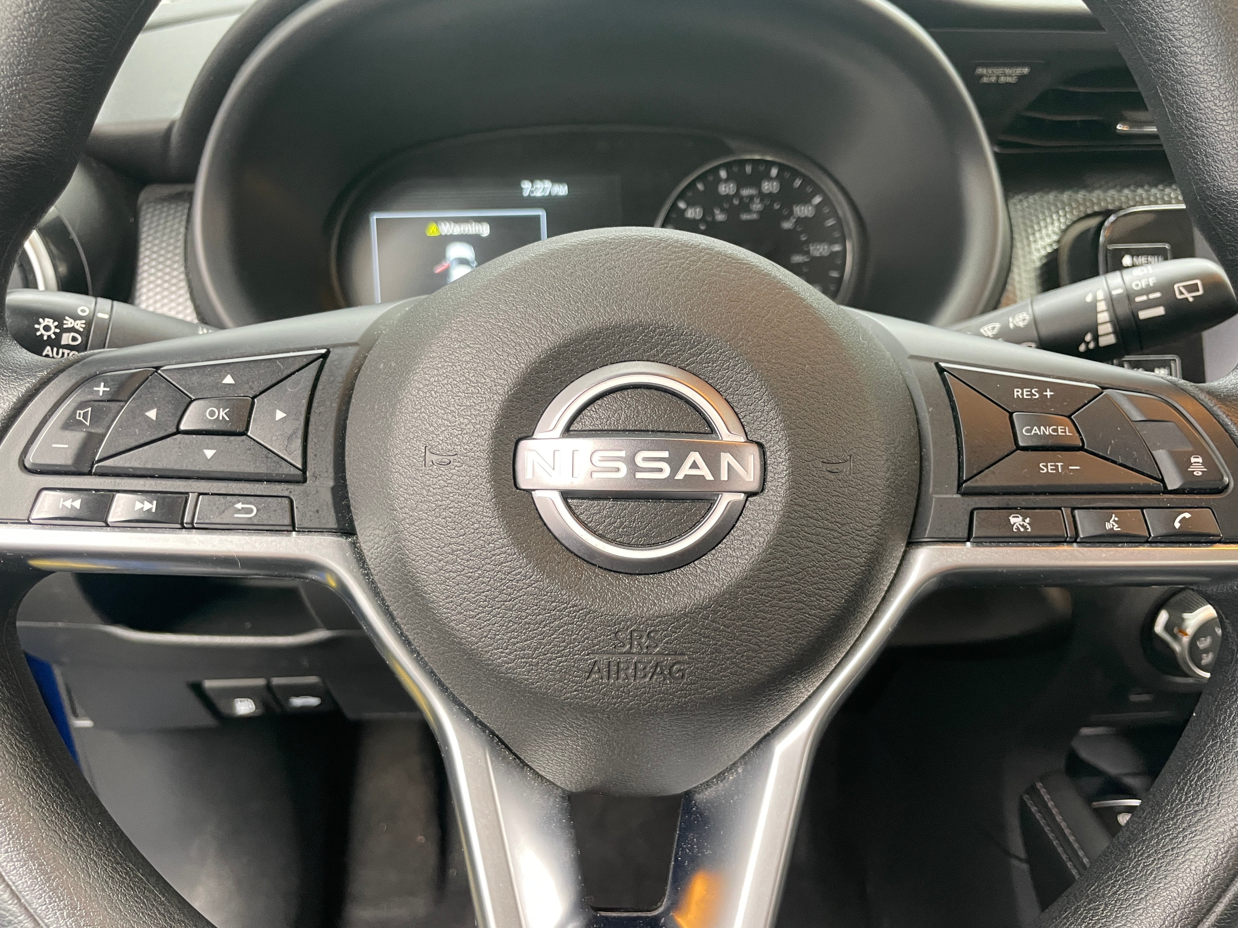 Thumbnail: 2023 Nissan Kicks - 5
