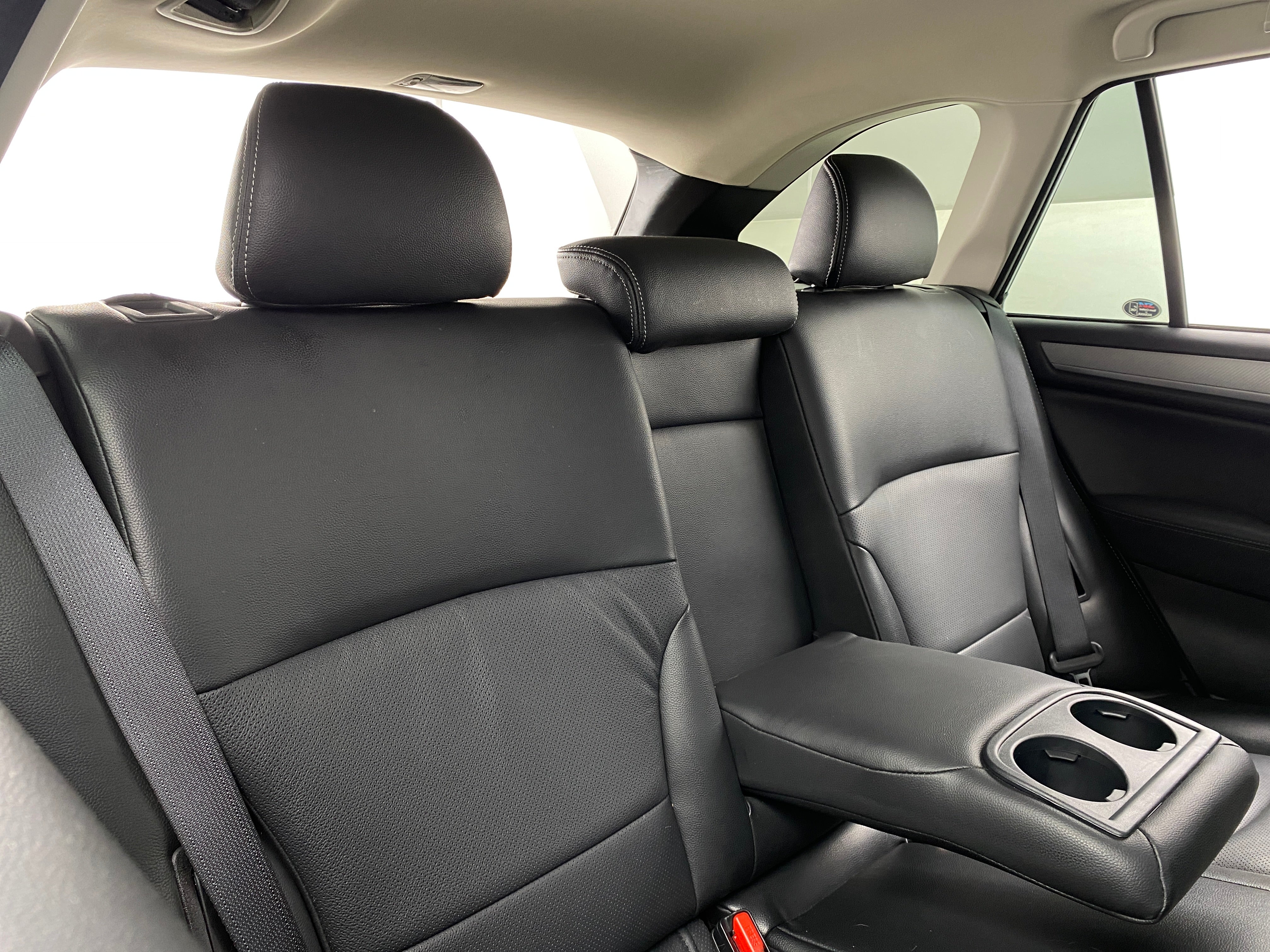 2019 Subaru Outback Premium 6