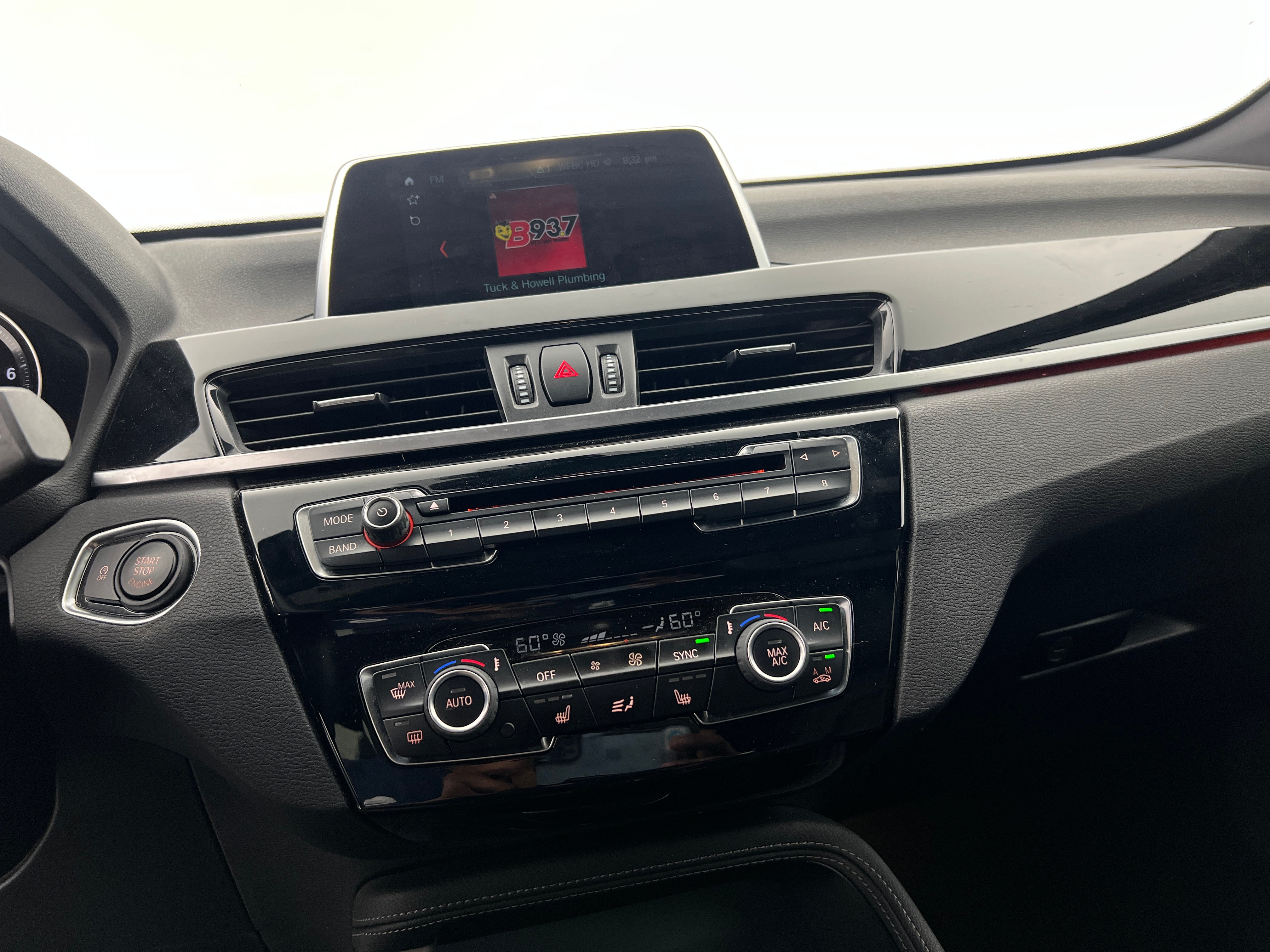 Thumbnail: 2018 BMW X1 - 4