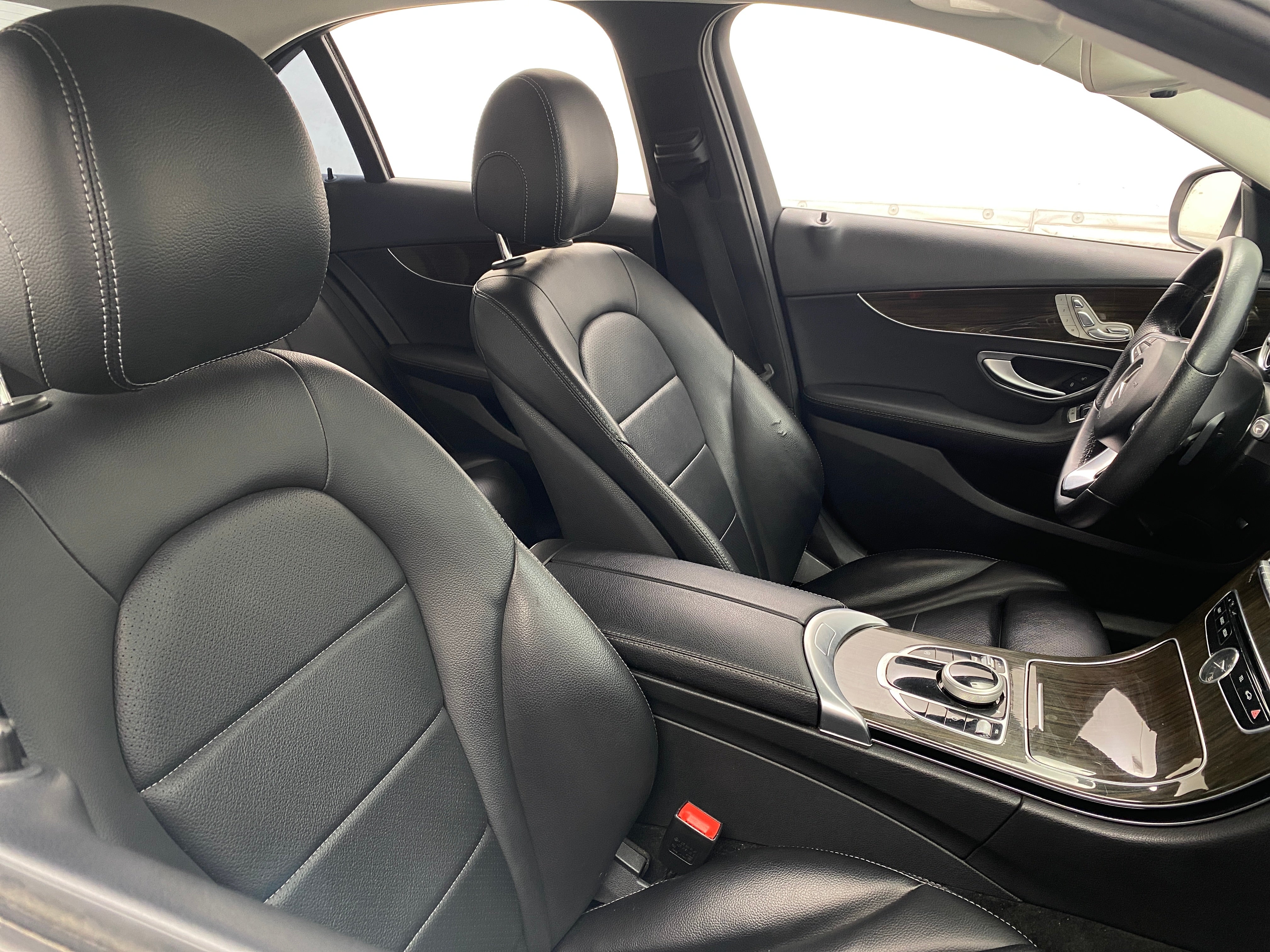 Thumbnail: 2017 Mercedes-Benz C-Class - 2