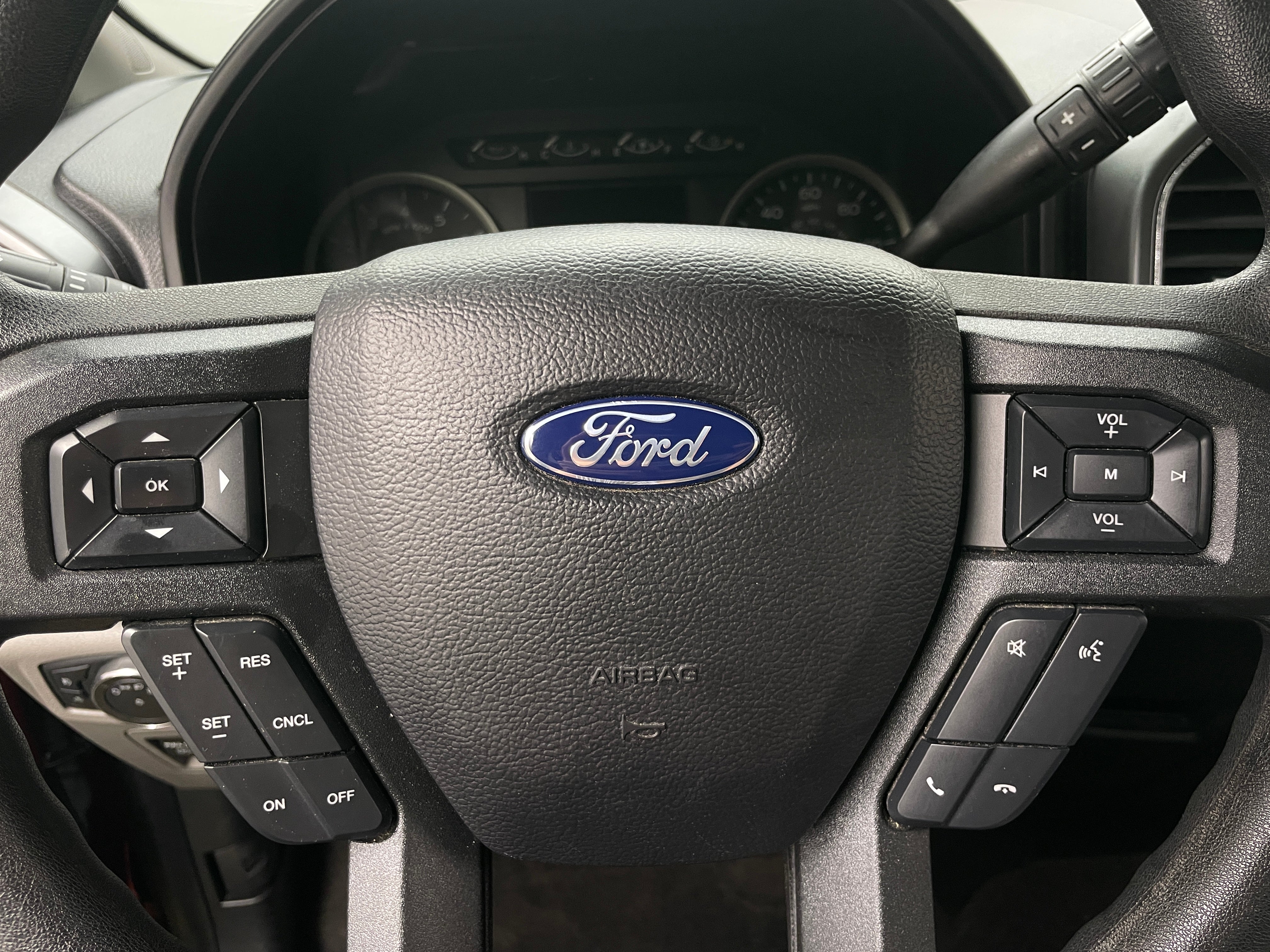 2020 Ford Econoline E-150 5