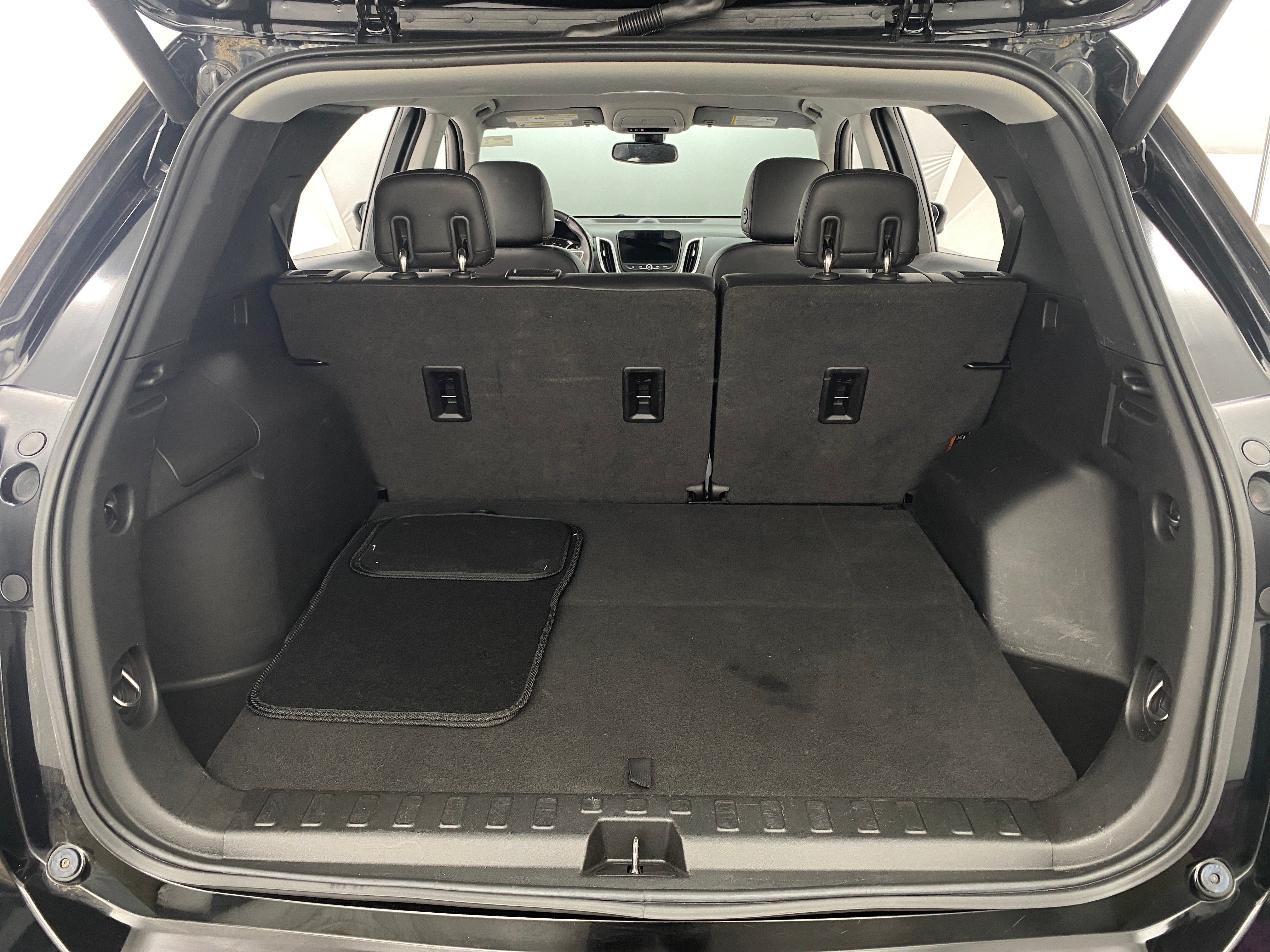 Thumbnail: 2020 Chevrolet Equinox - 6
