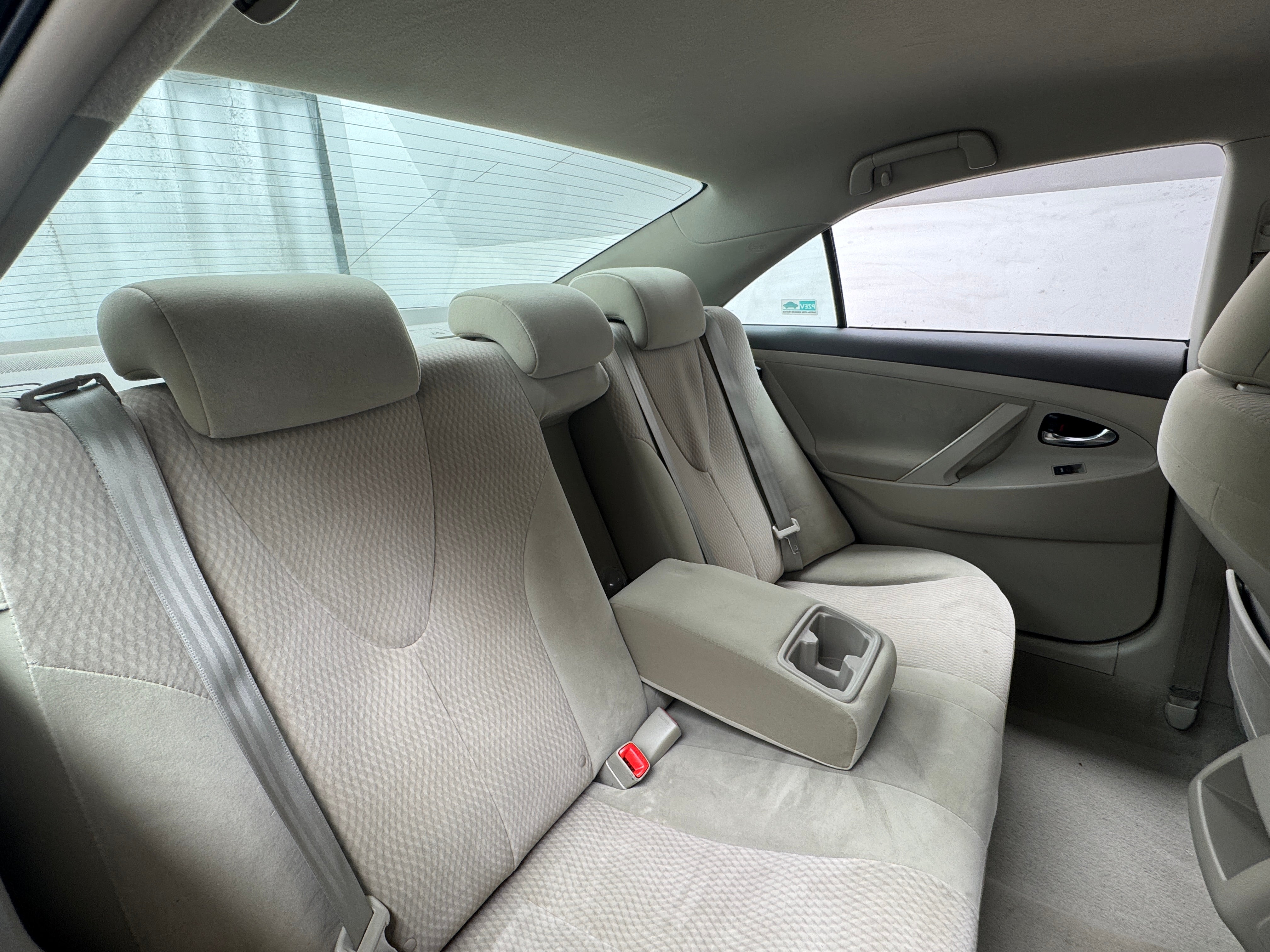 Thumbnail: 2011 Toyota Camry - 6