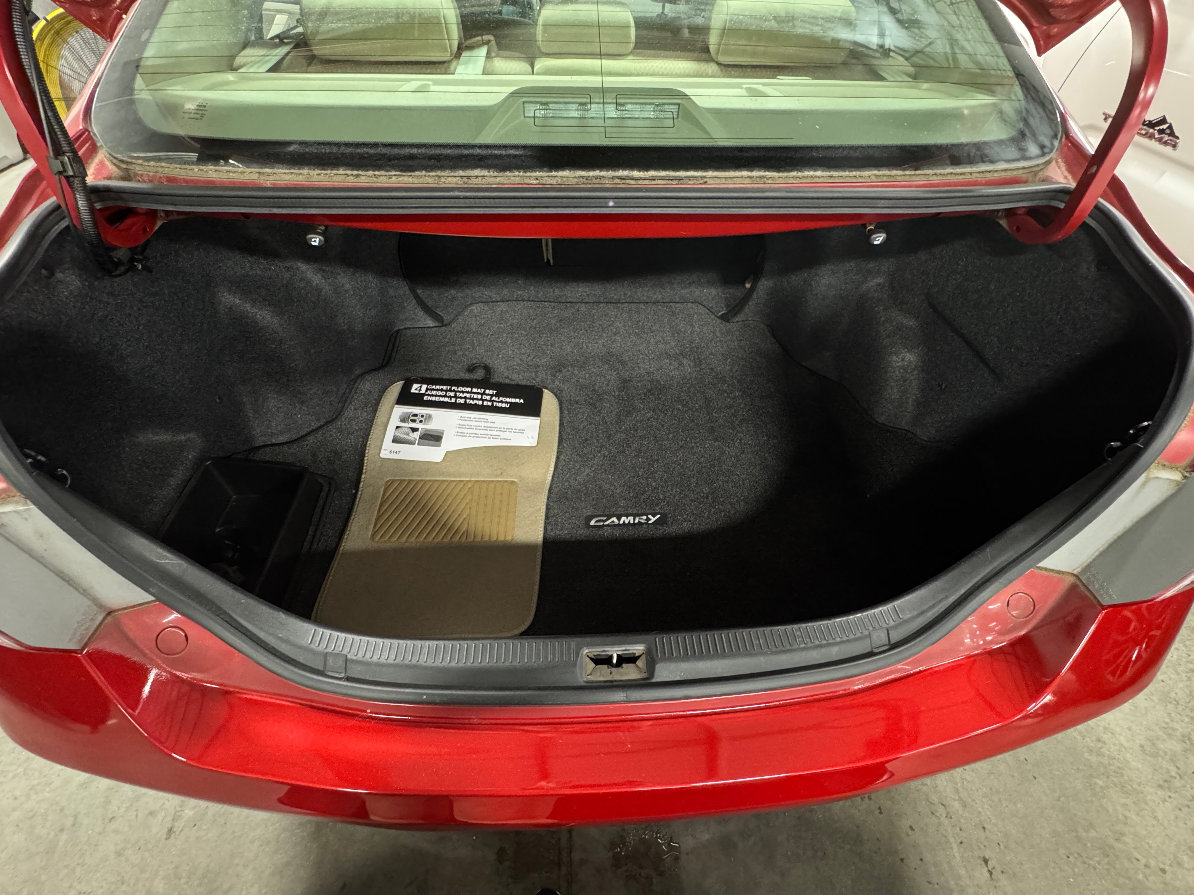 Thumbnail: 2011 Toyota Camry - 7