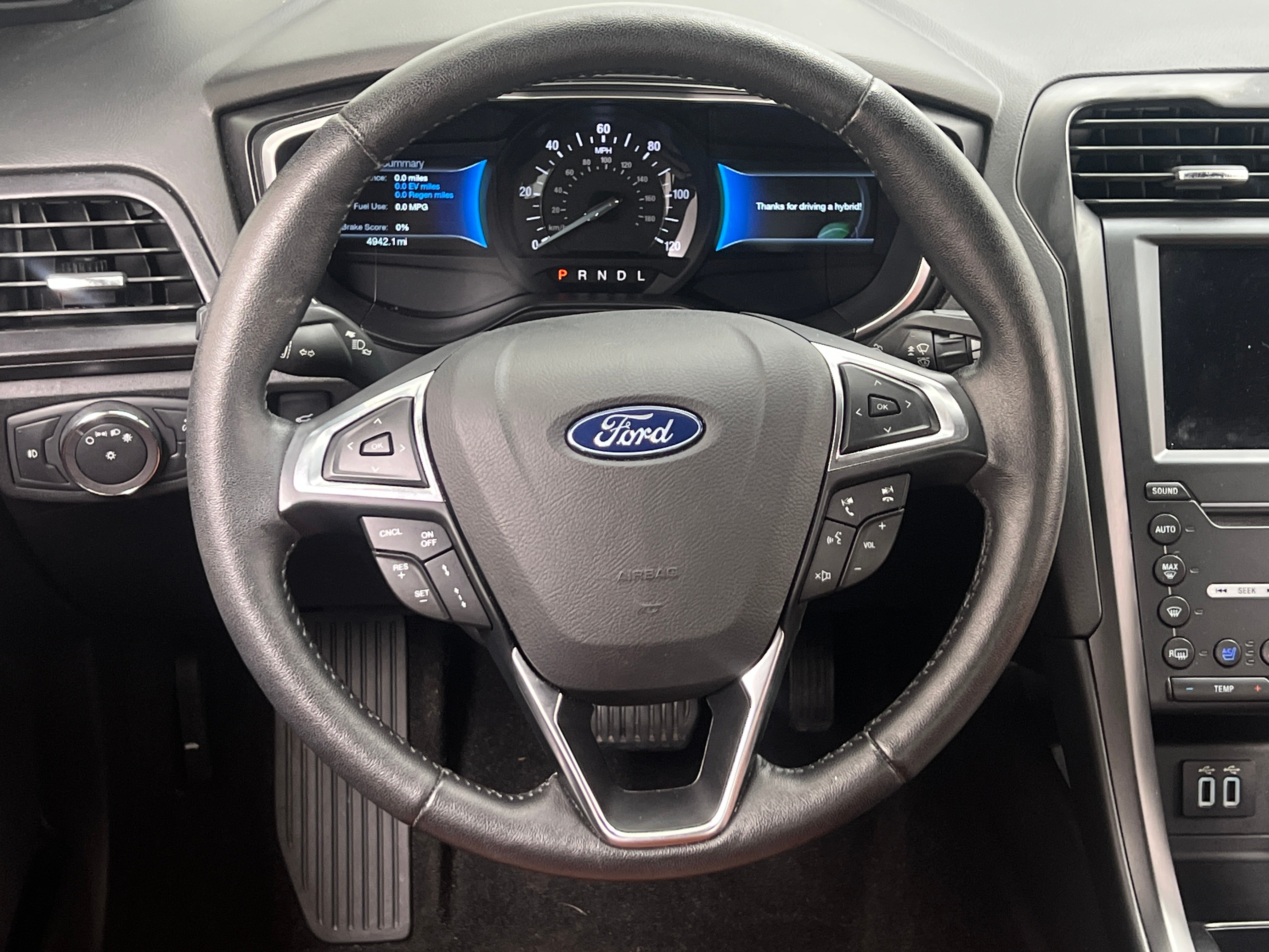 2019 Ford Fusion Titanium 4