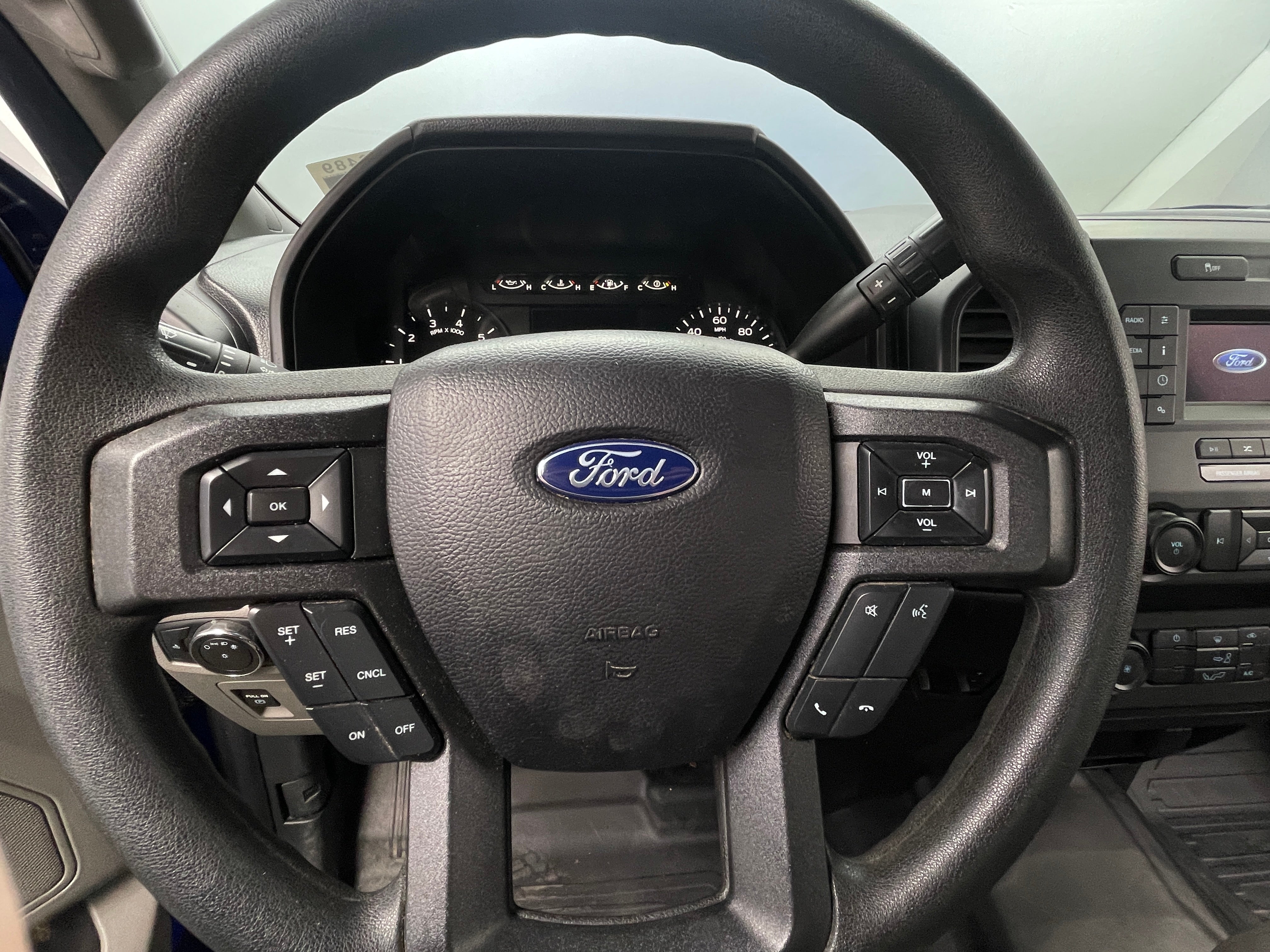 Thumbnail: 2020 Ford Econoline - 4