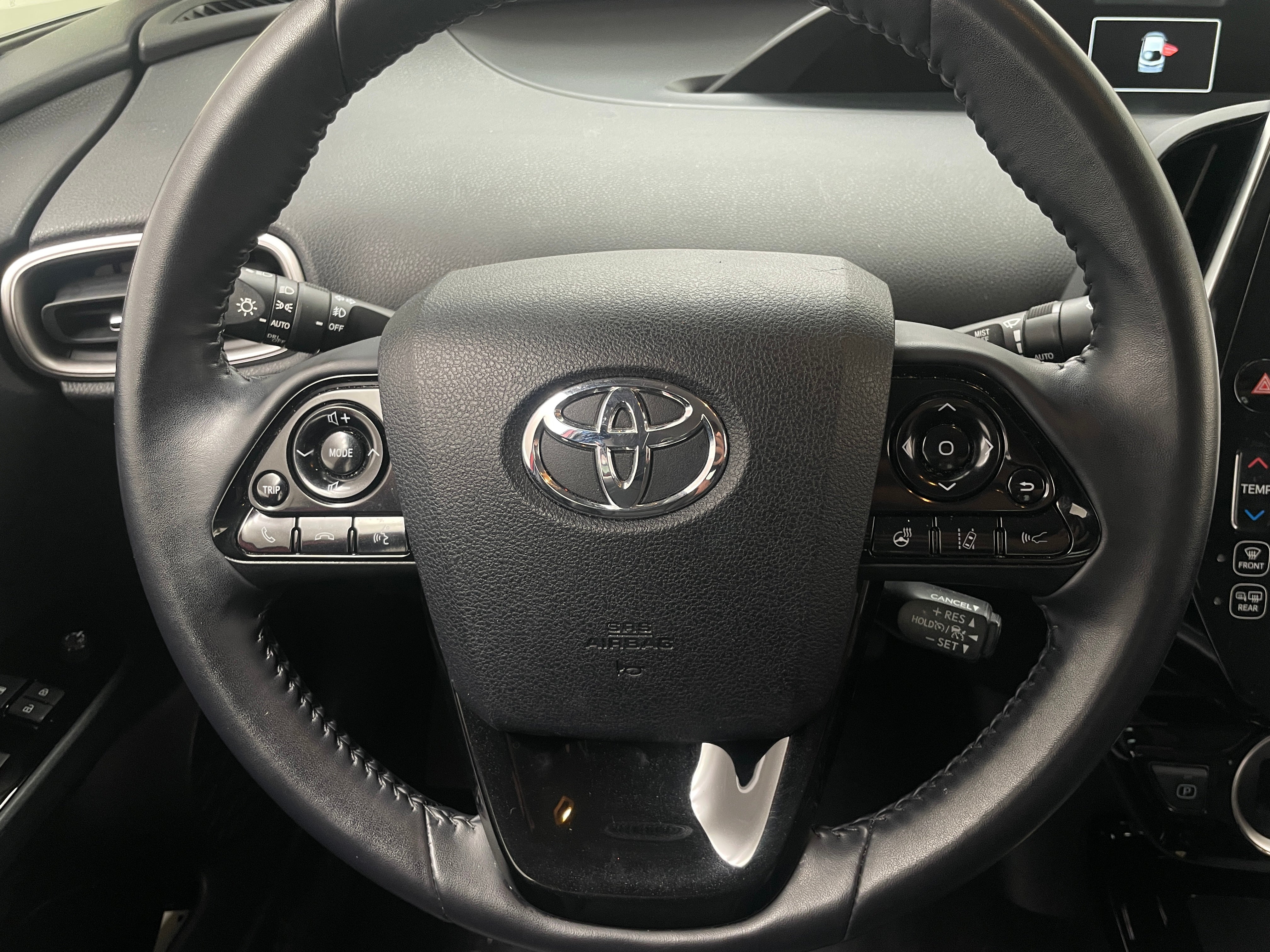 2021 Toyota Prius Prime Limited 4