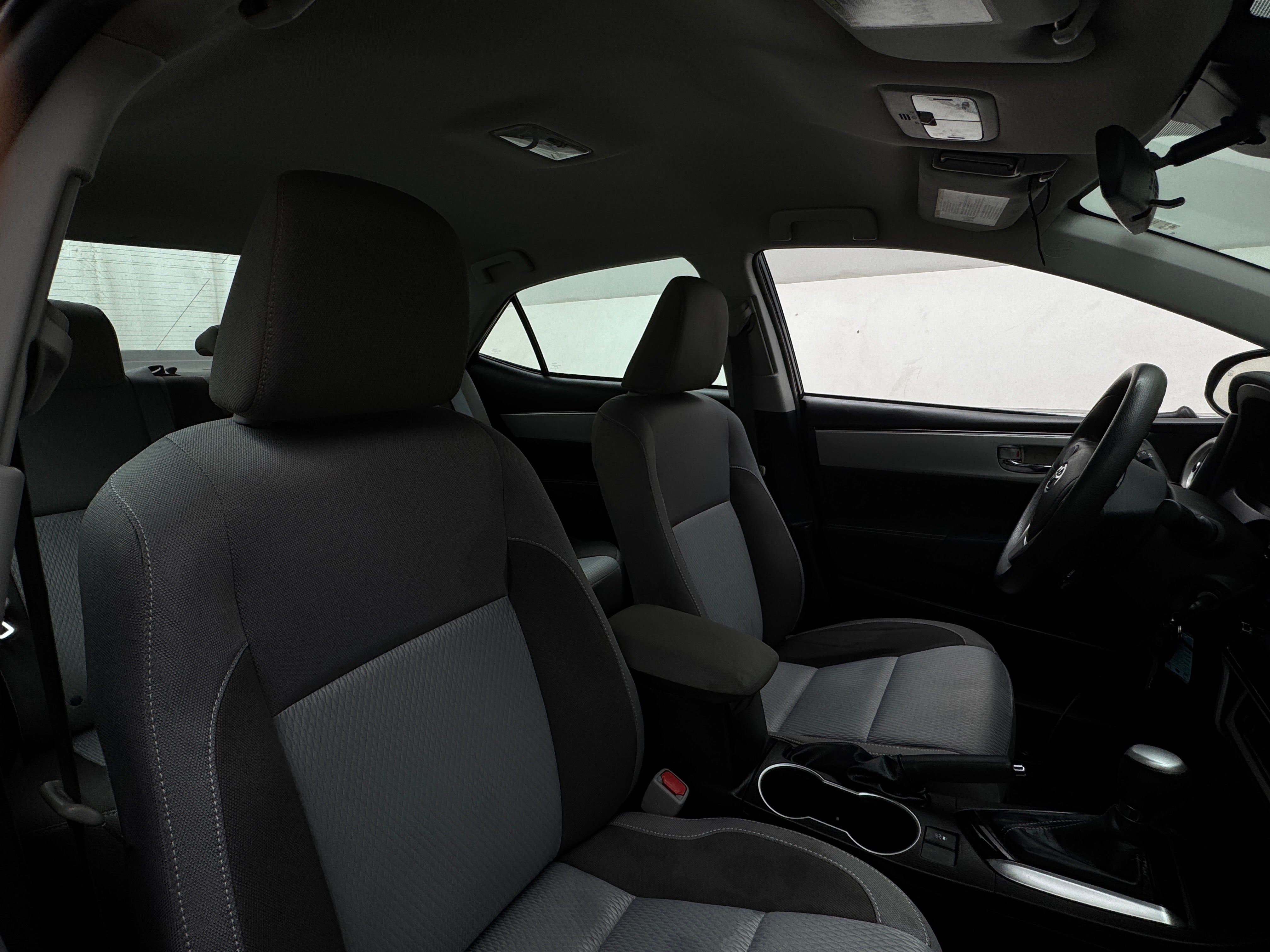 2018 Toyota Corolla LE 2