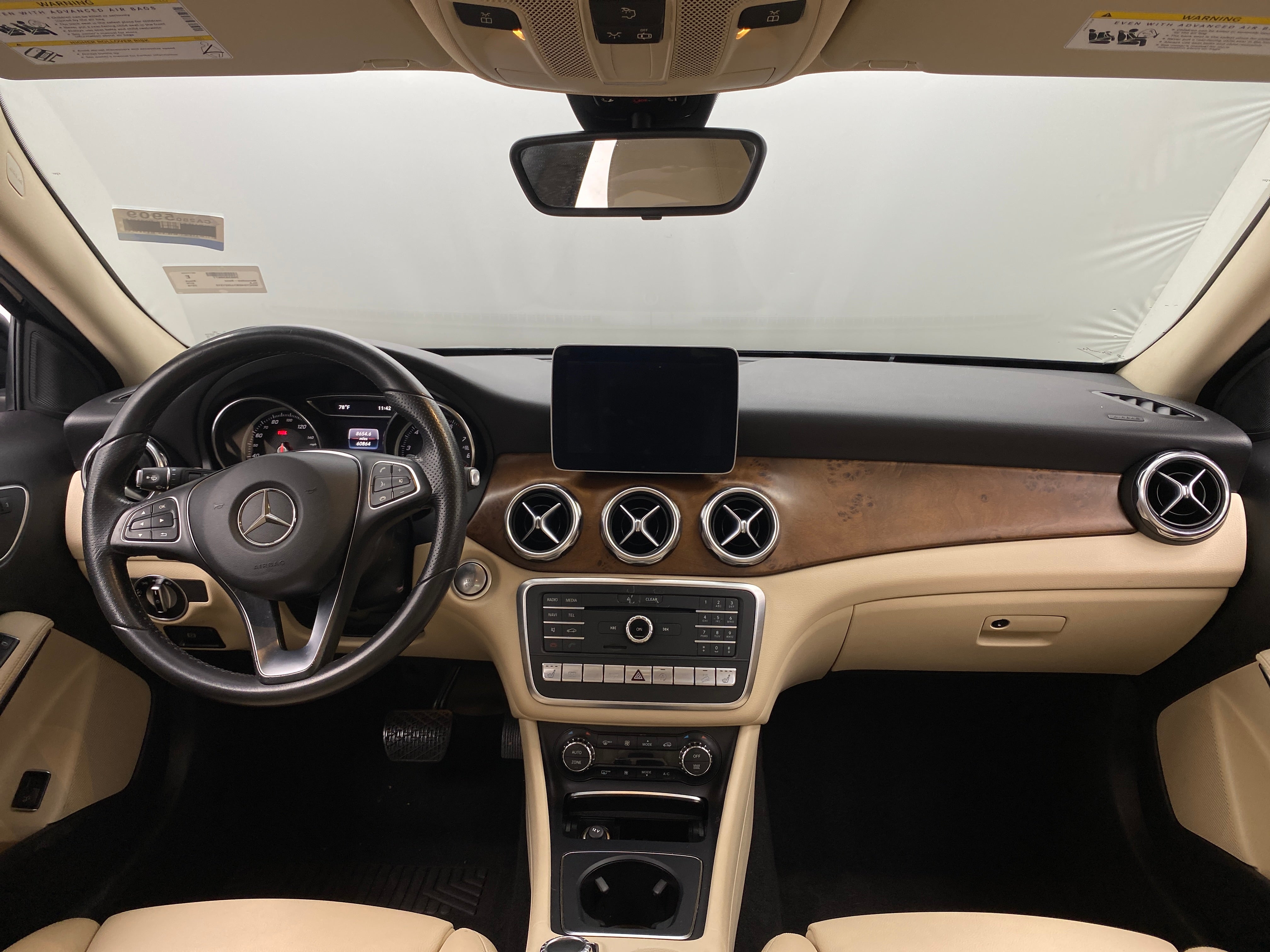 Thumbnail: 2018 Mercedes-Benz GLA - 3