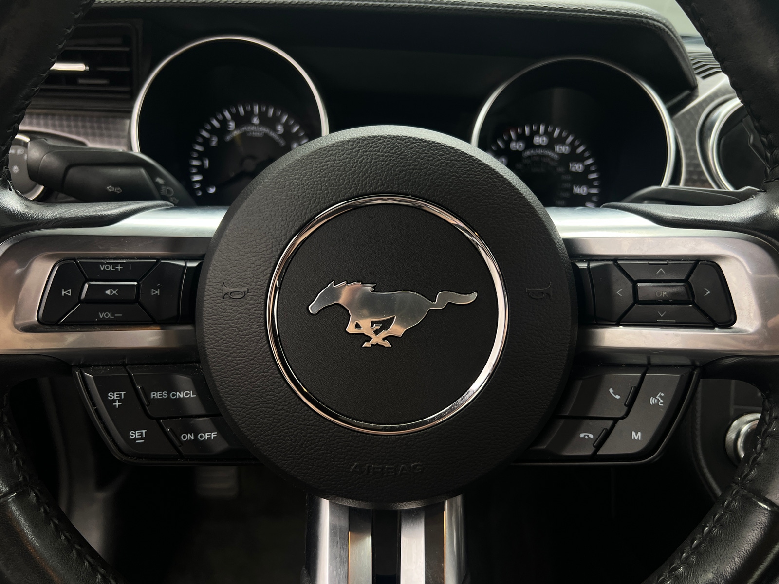 Thumbnail: 2018 Ford Mustang - 4