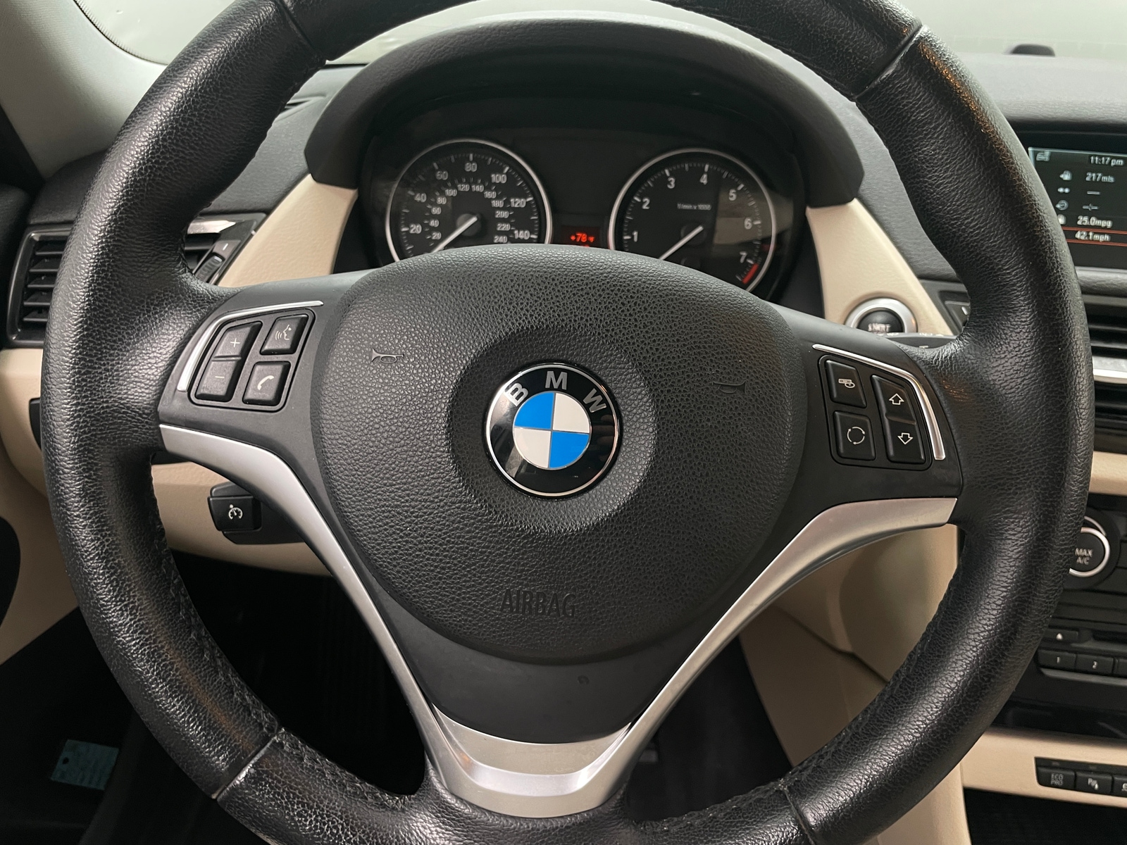 Thumbnail: 2014 BMW X1 - 4