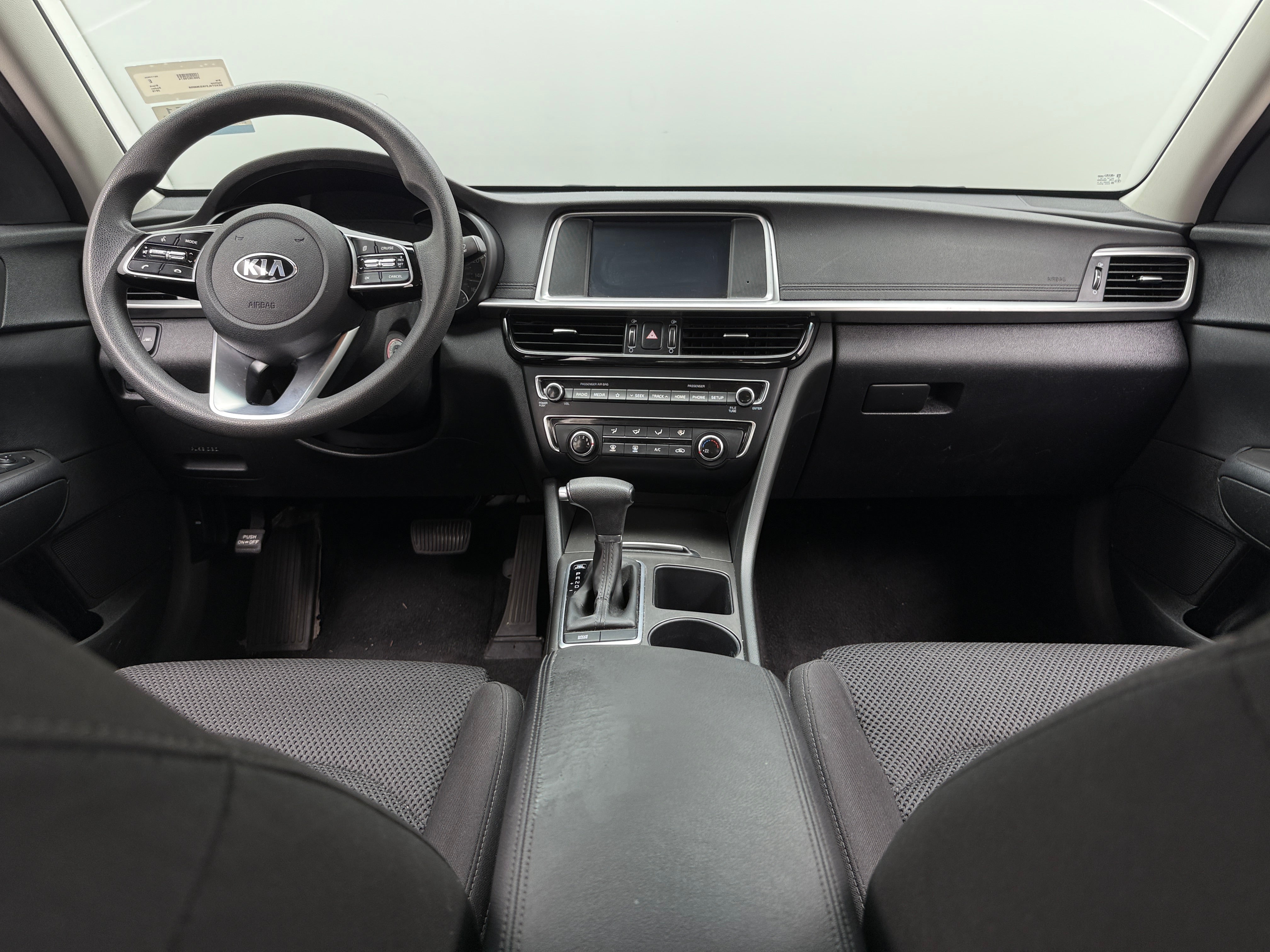 Thumbnail: 2019 Kia Optima - 3