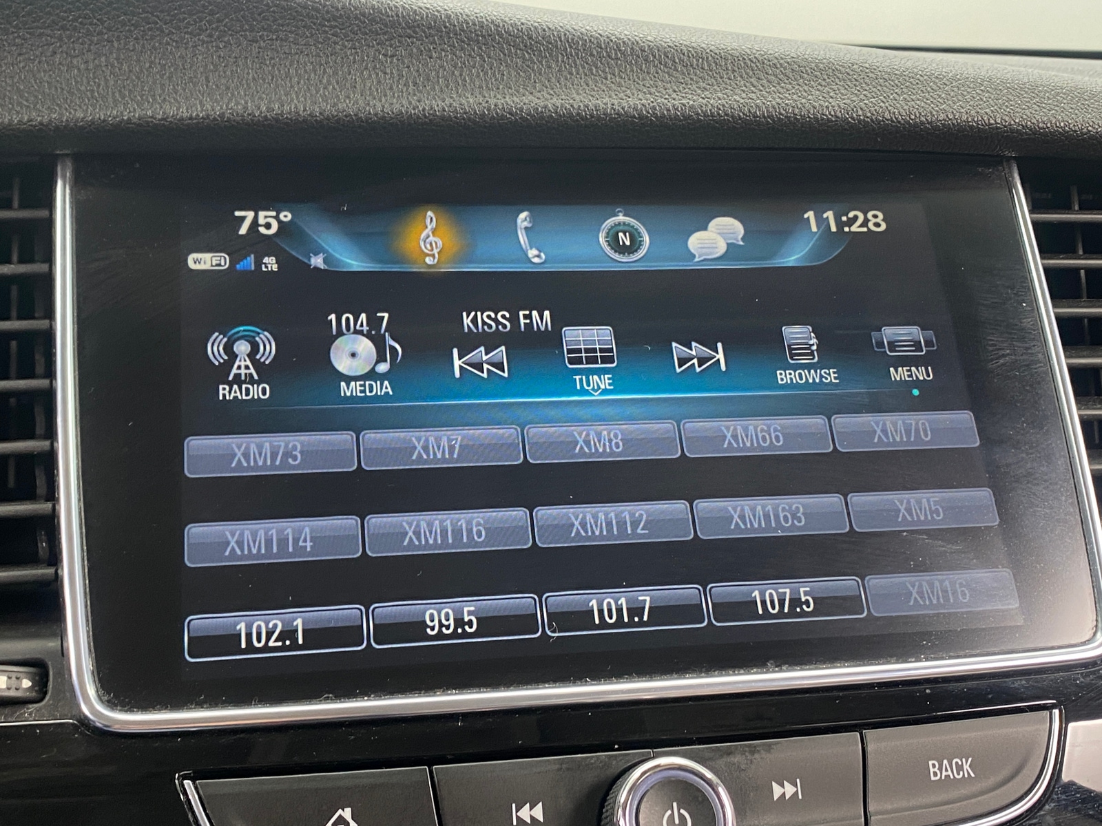 Thumbnail: 2019 Buick Encore - 3