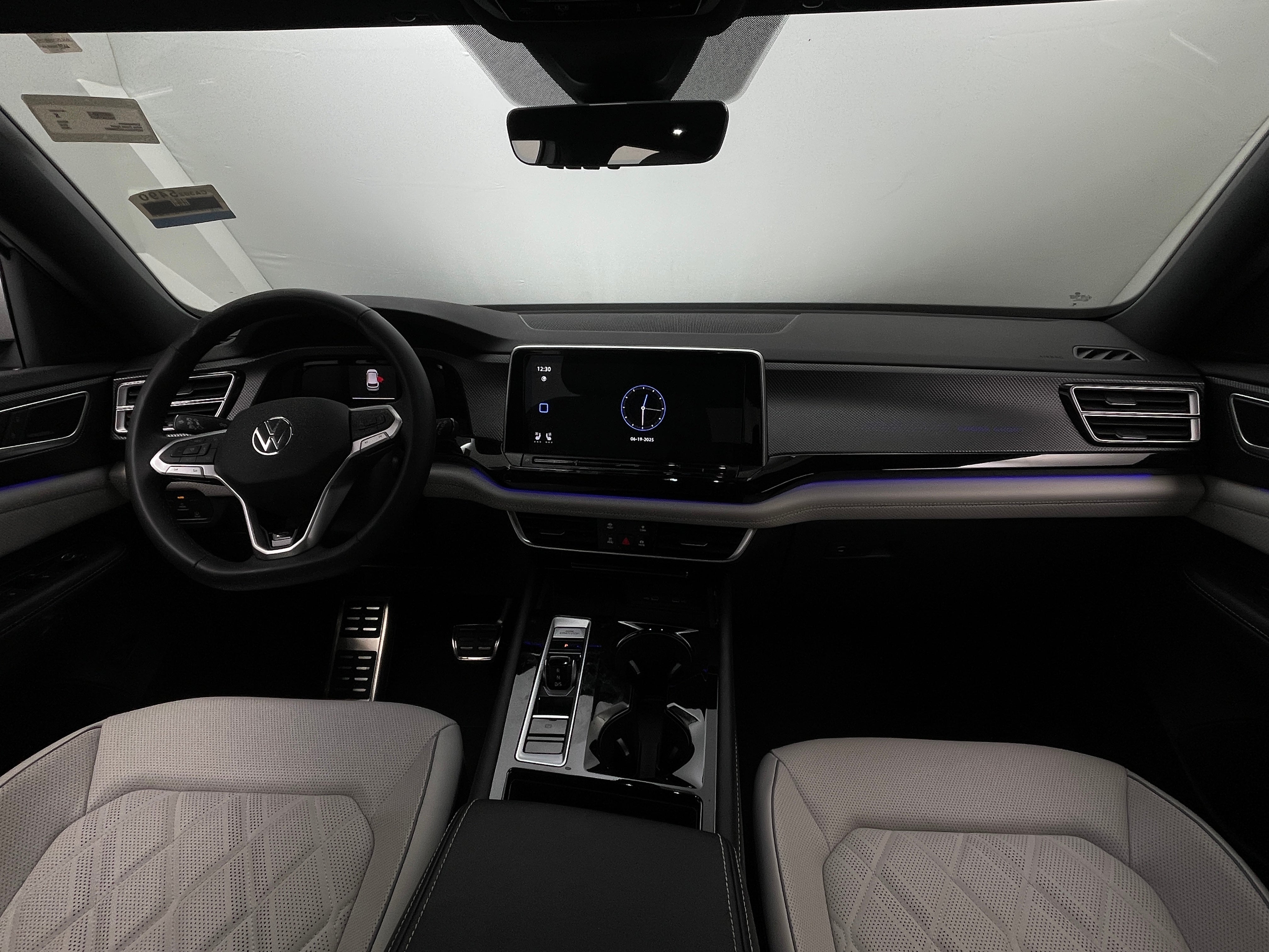 Thumbnail: 2025 Volkswagen Atlas - 2