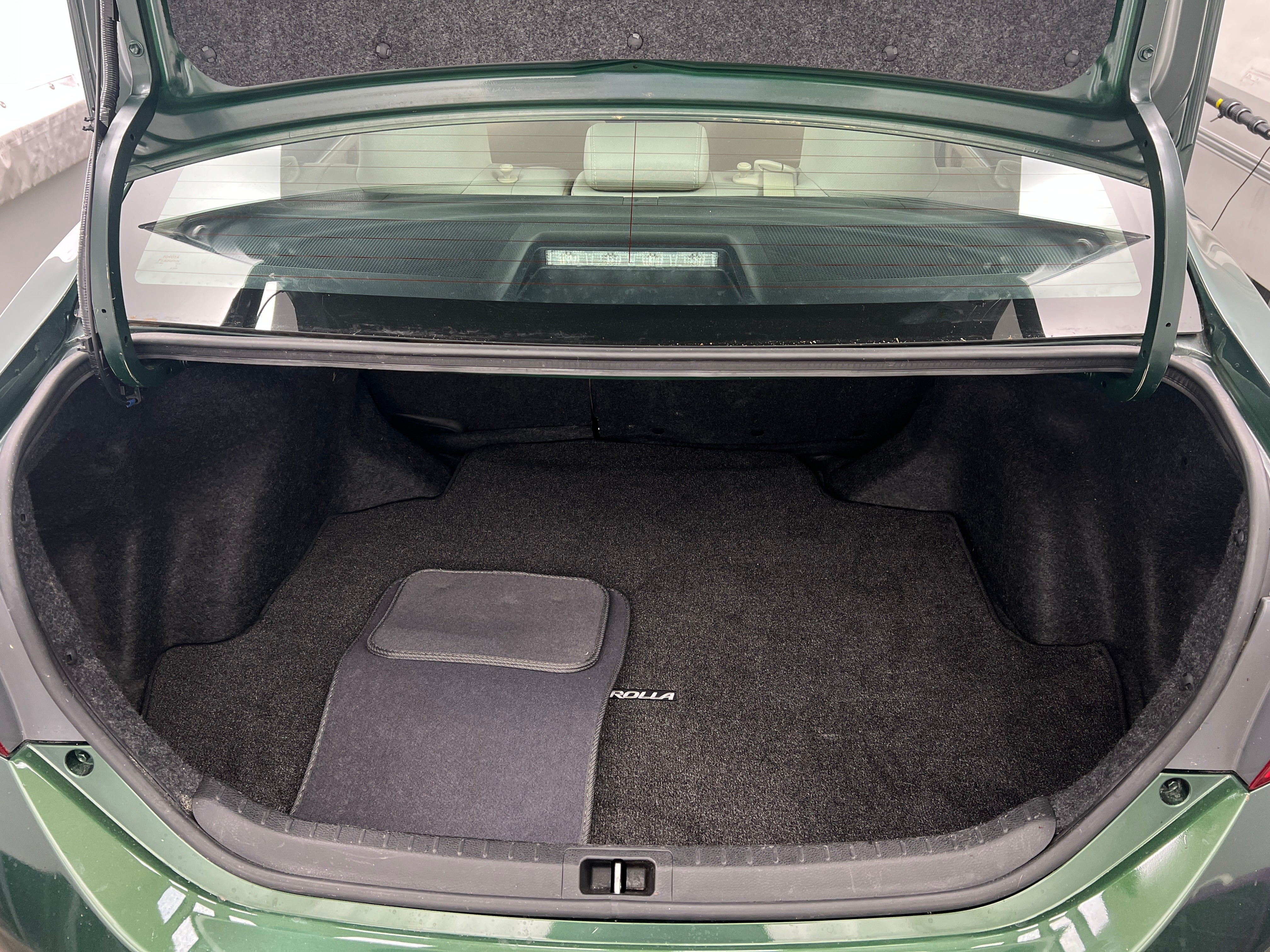 Thumbnail: 2014 Toyota Corolla - 7