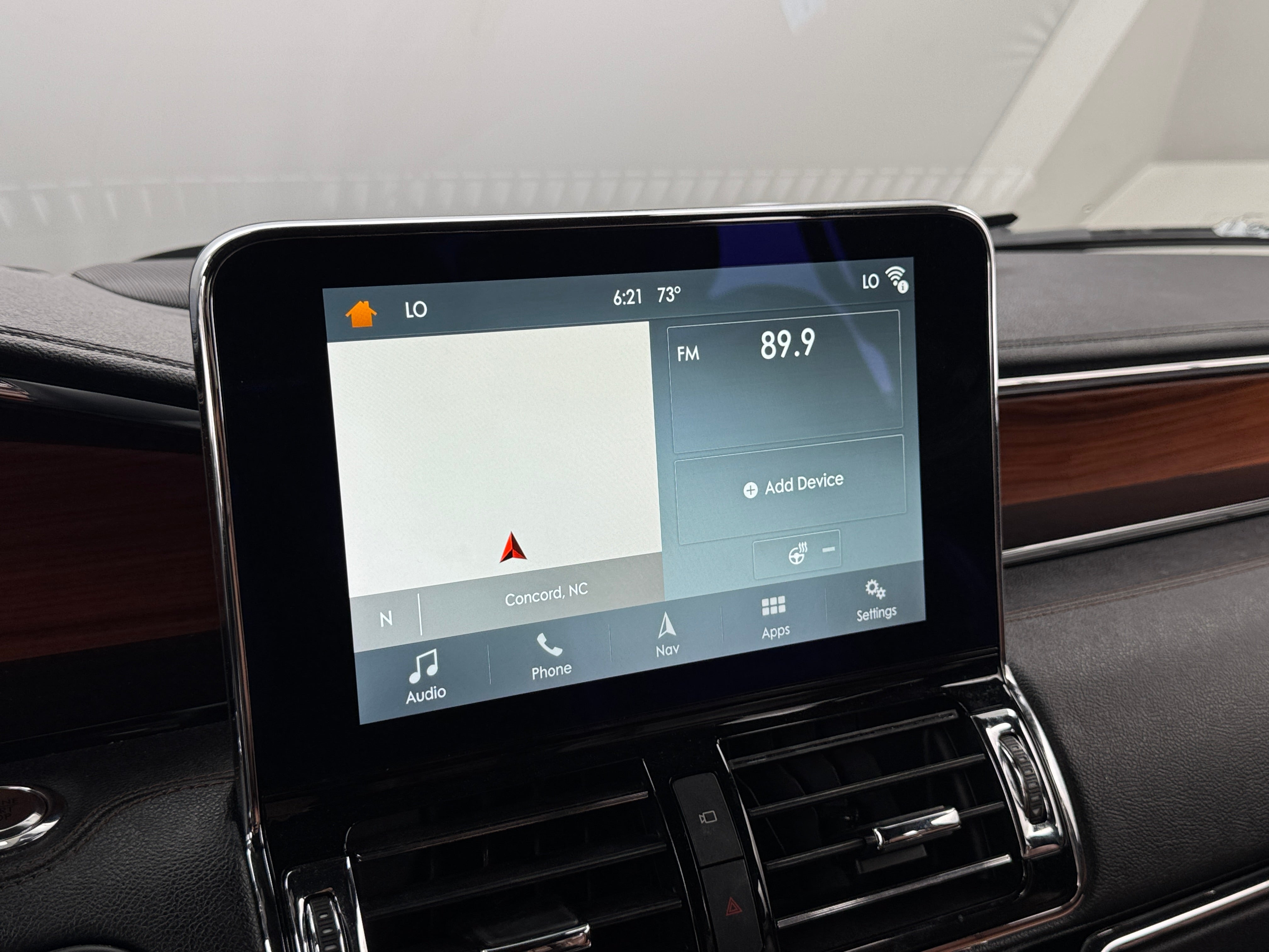Thumbnail: 2019 Lincoln Navigator - 3