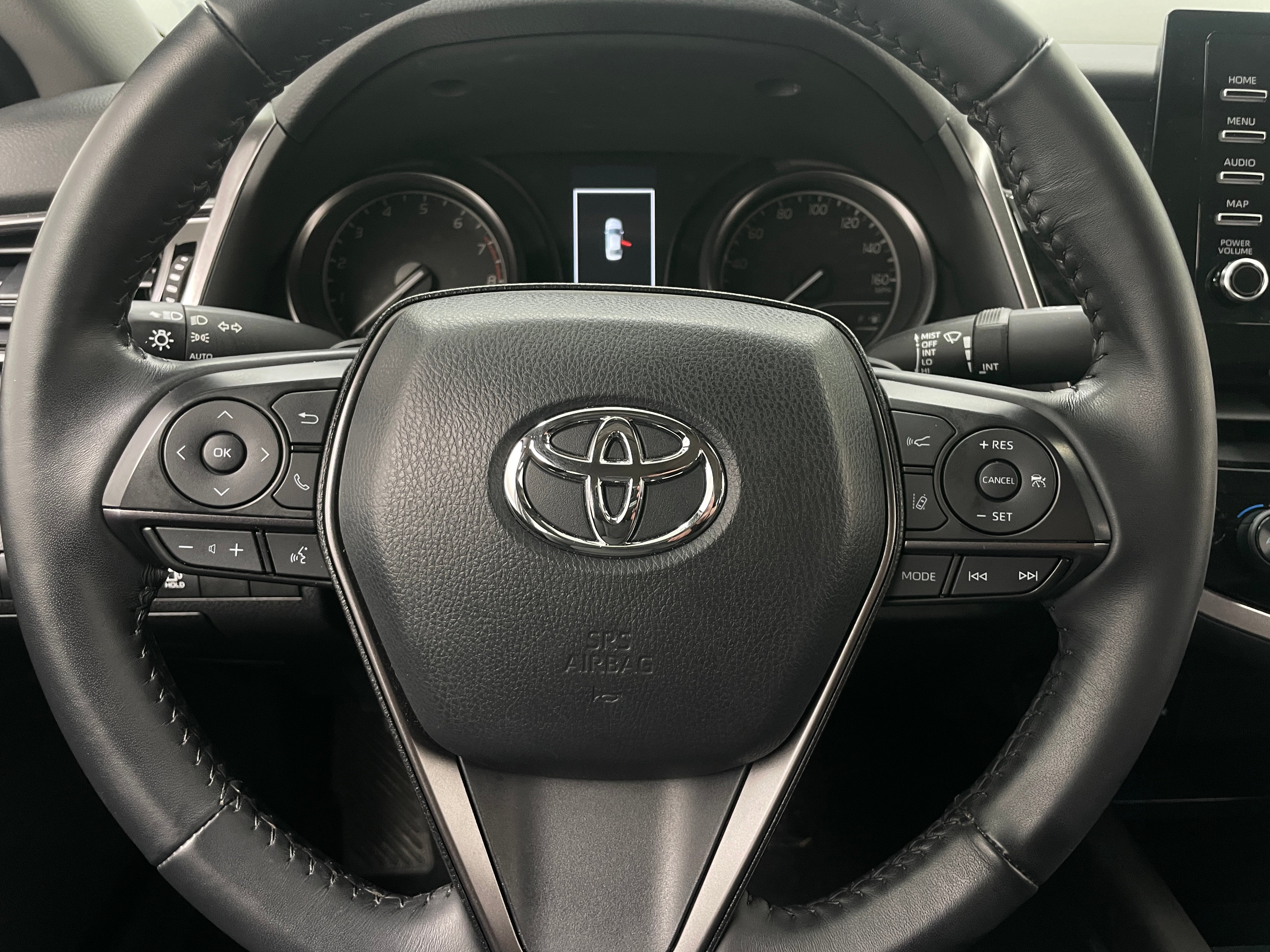 Thumbnail: 2022 Toyota Camry - 5