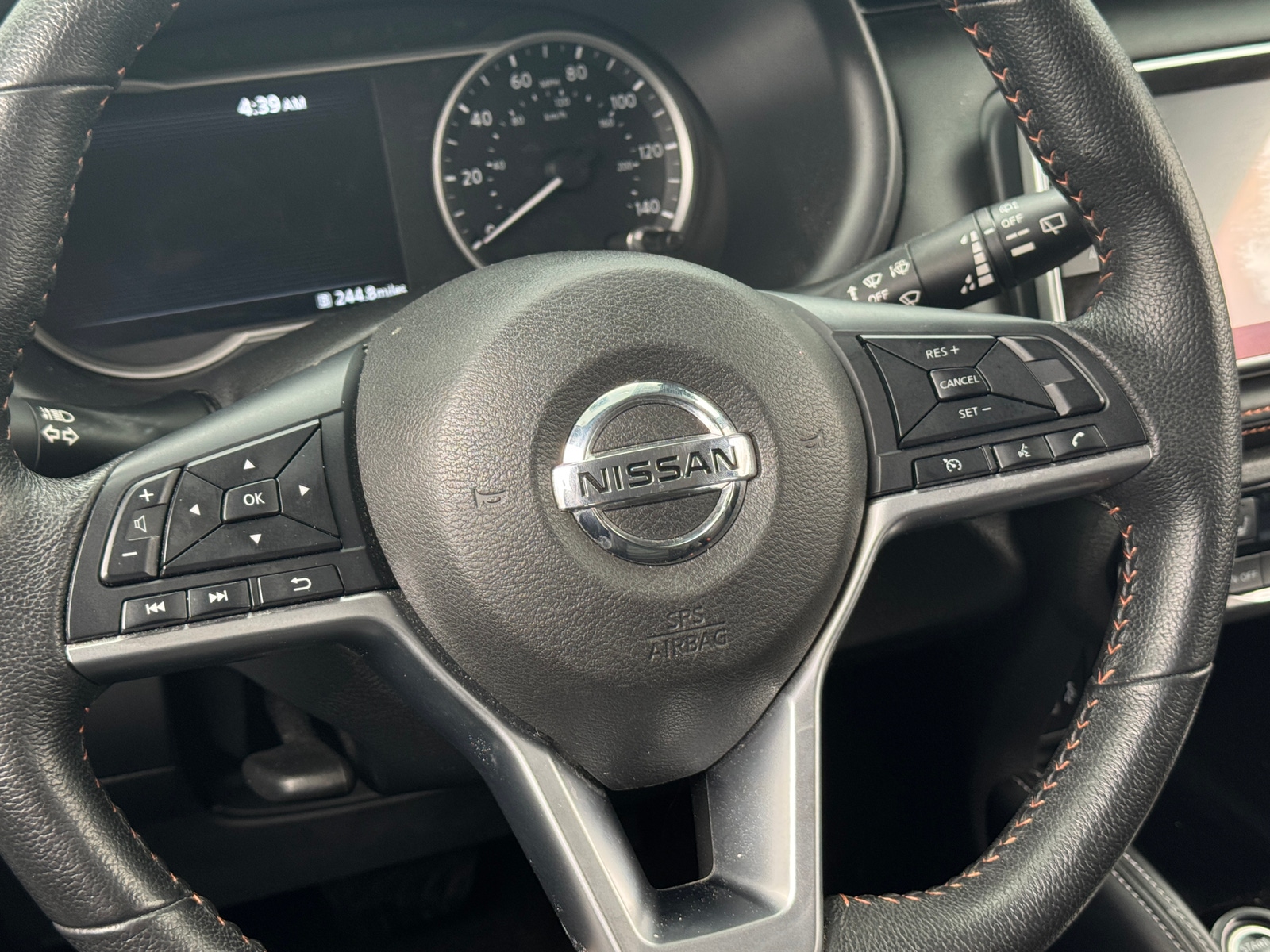 Thumbnail: 2020 Nissan Kicks - 5