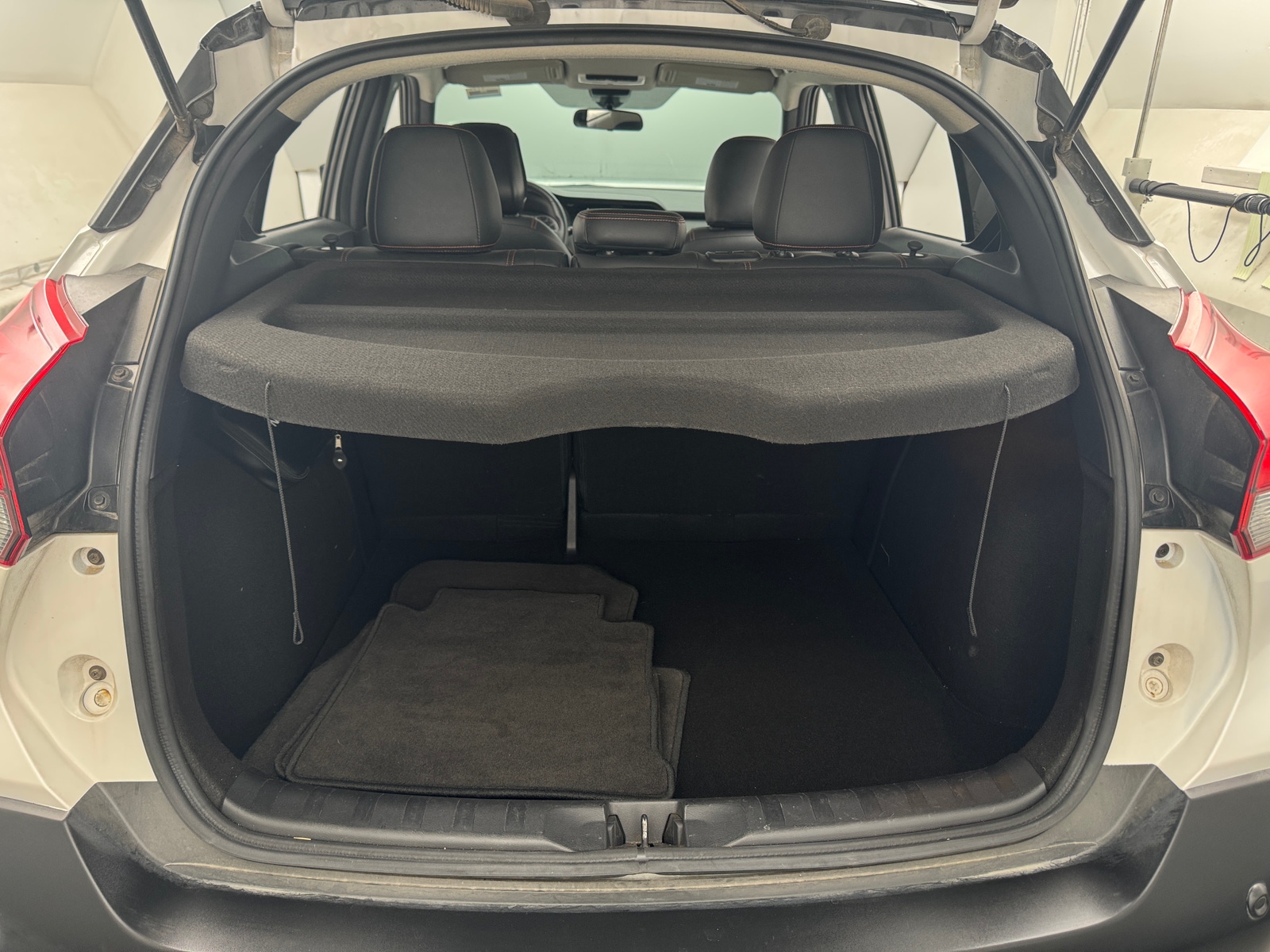 Thumbnail: 2020 Nissan Kicks - 7