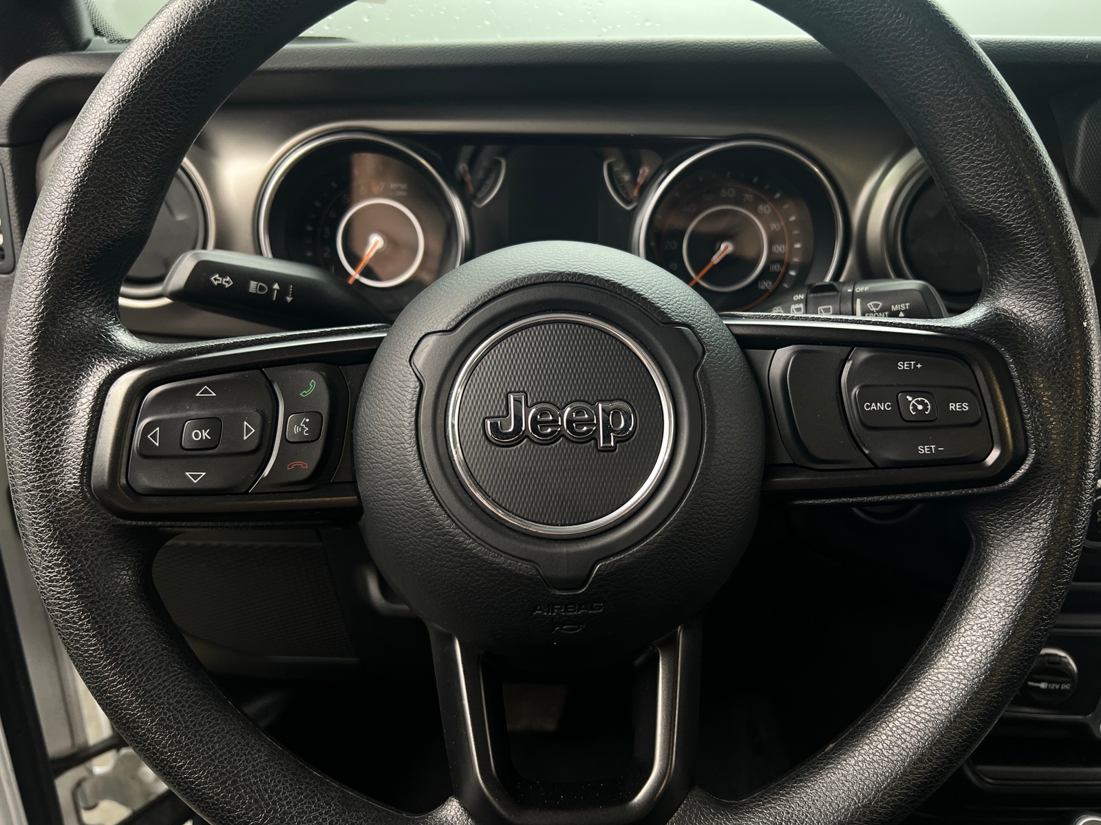 Thumbnail: 2019 Jeep Wrangler - 5