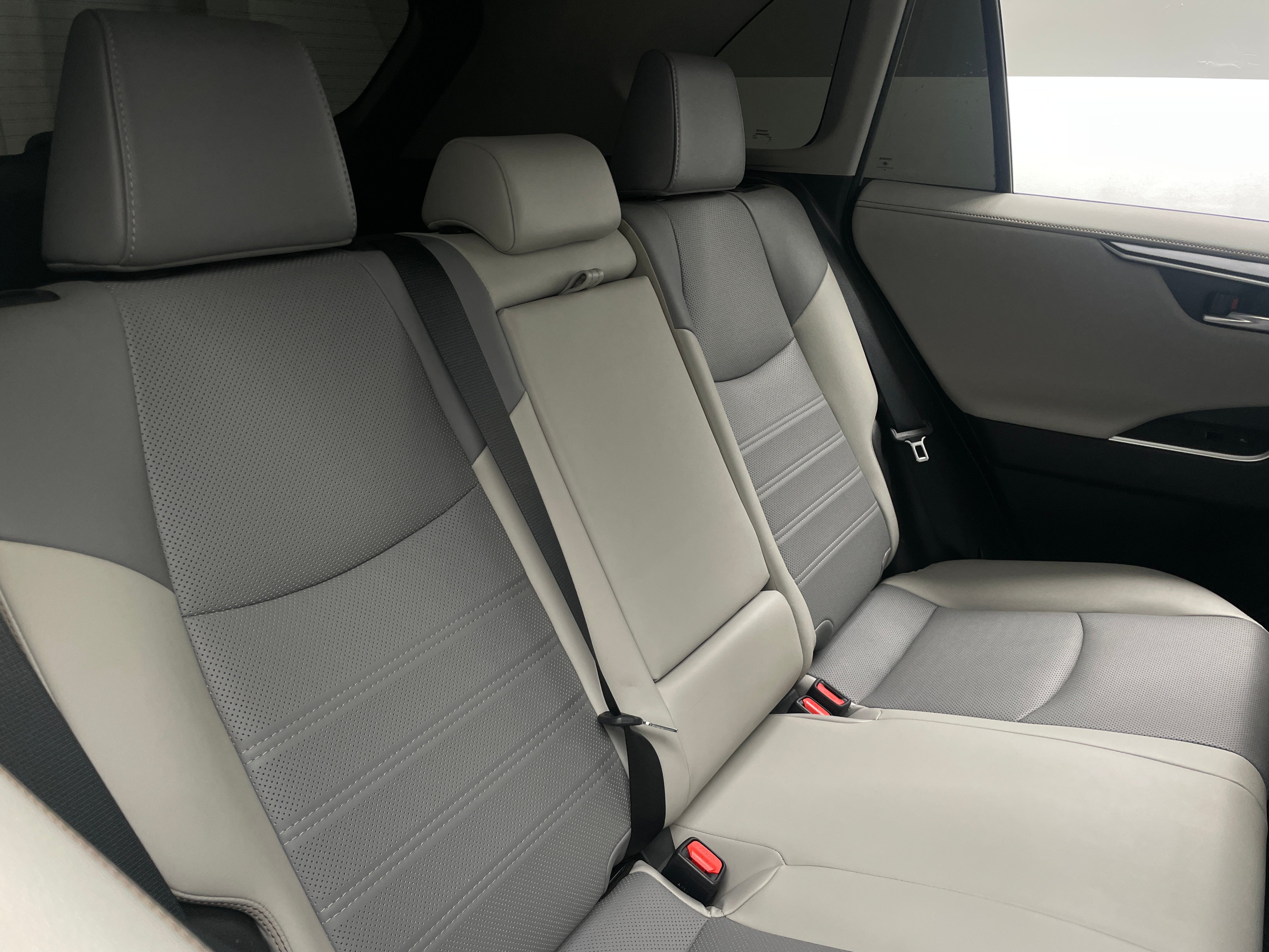 Thumbnail: 2021 Toyota RAV4 - 5