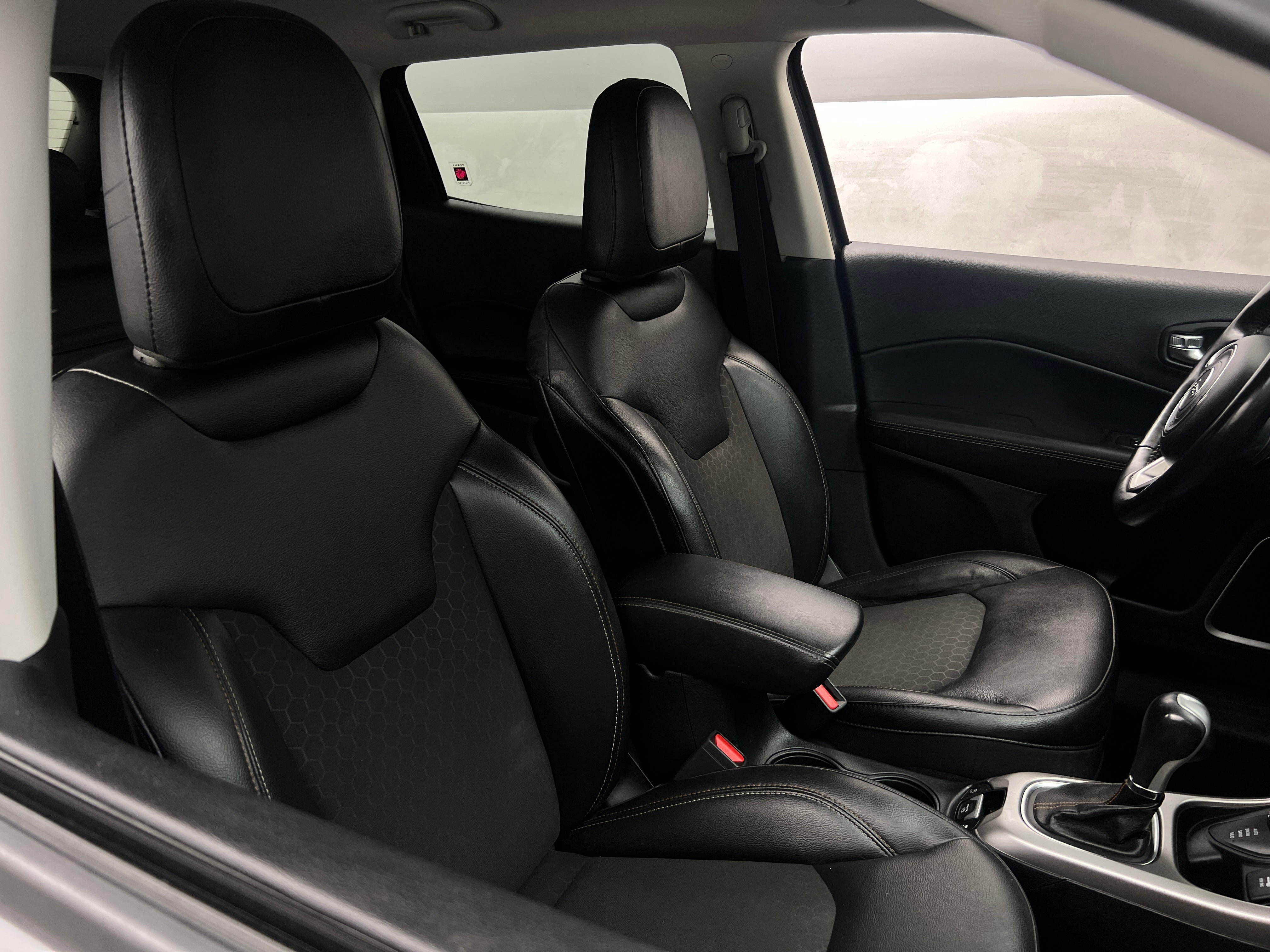 2018 Jeep Compass Latitude 2