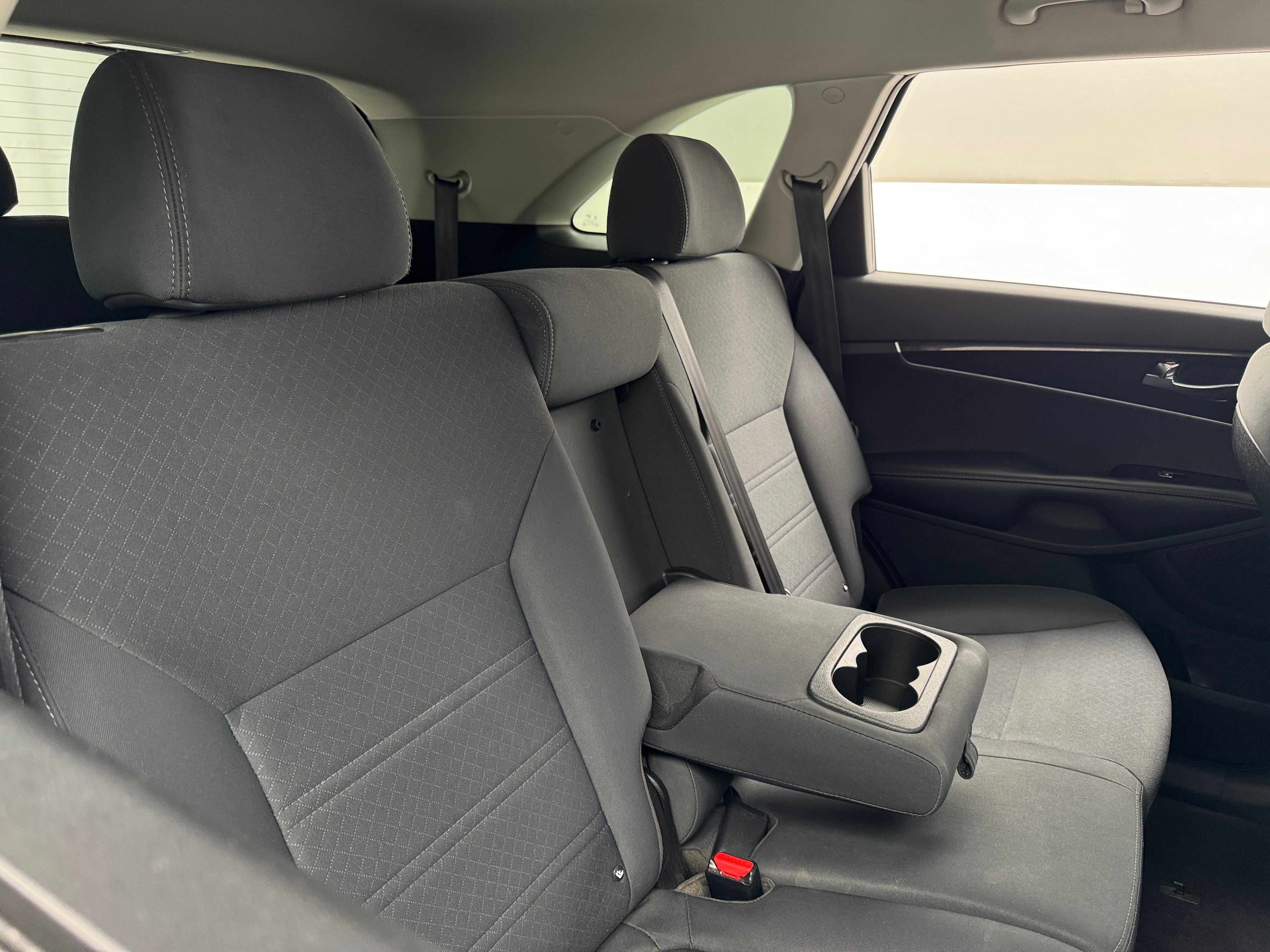 Thumbnail: 2019 Kia Sorento - 6