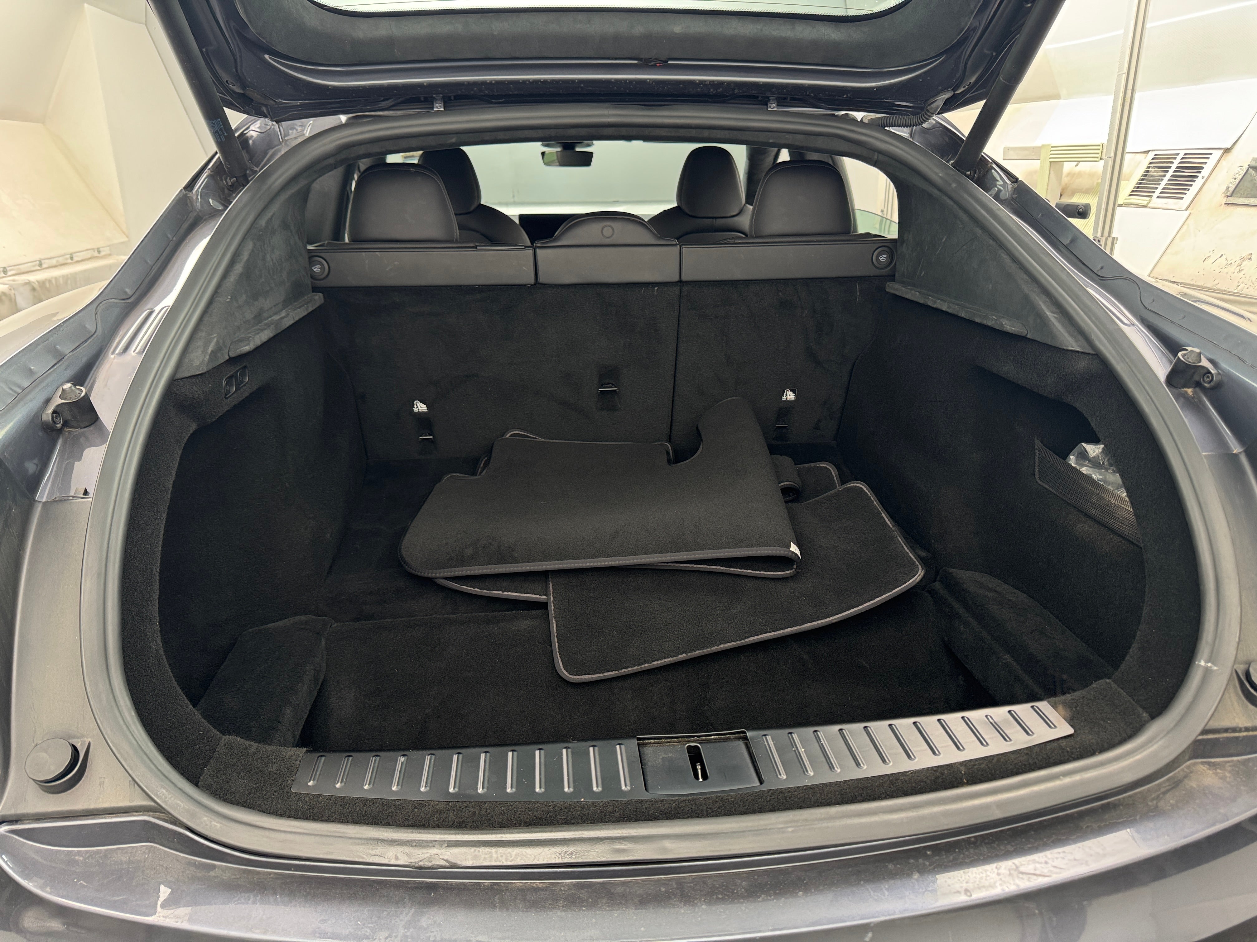 2022 Tesla Model S Long Range 6