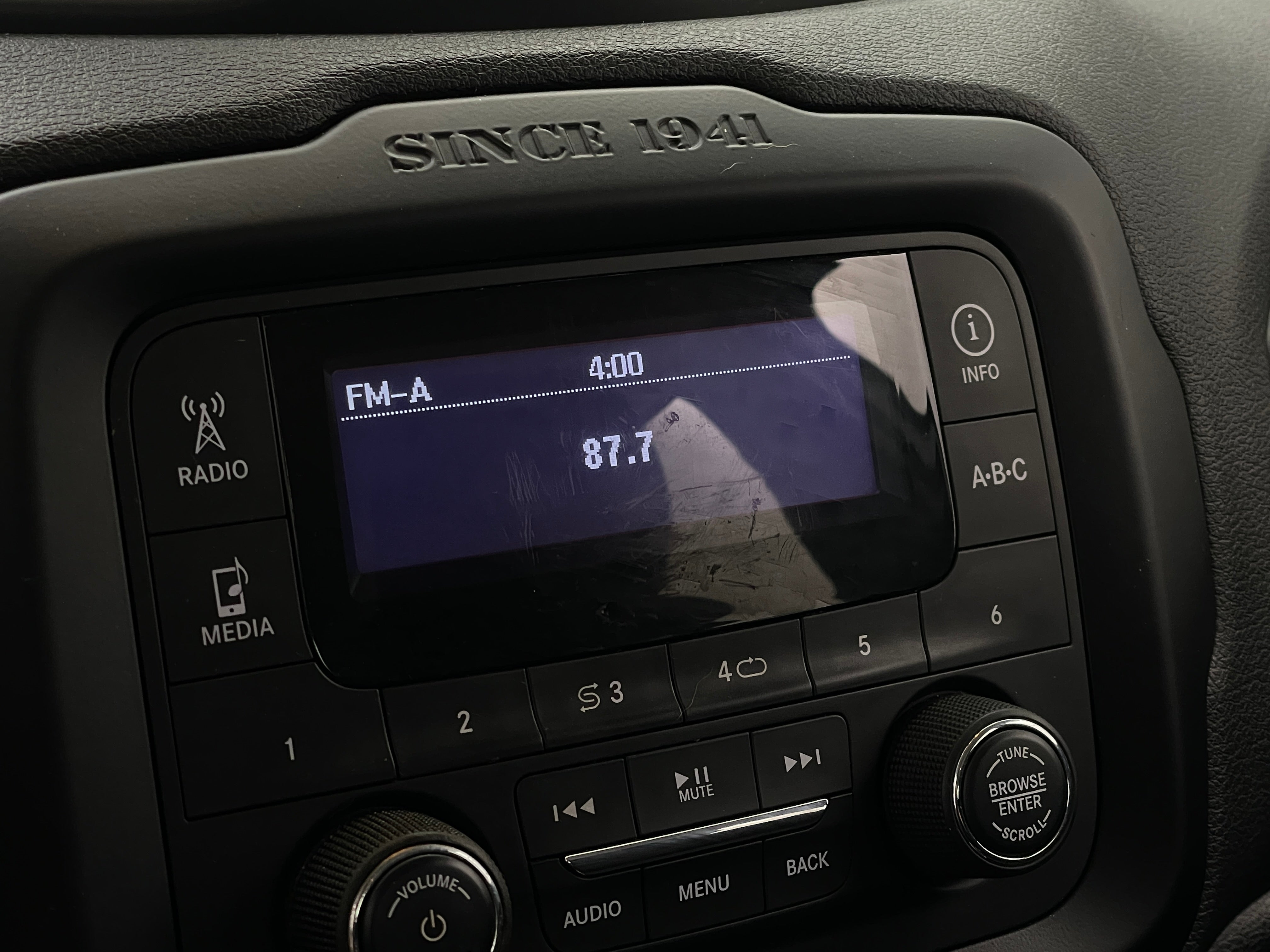 Thumbnail: 2015 Jeep Renegade - 4