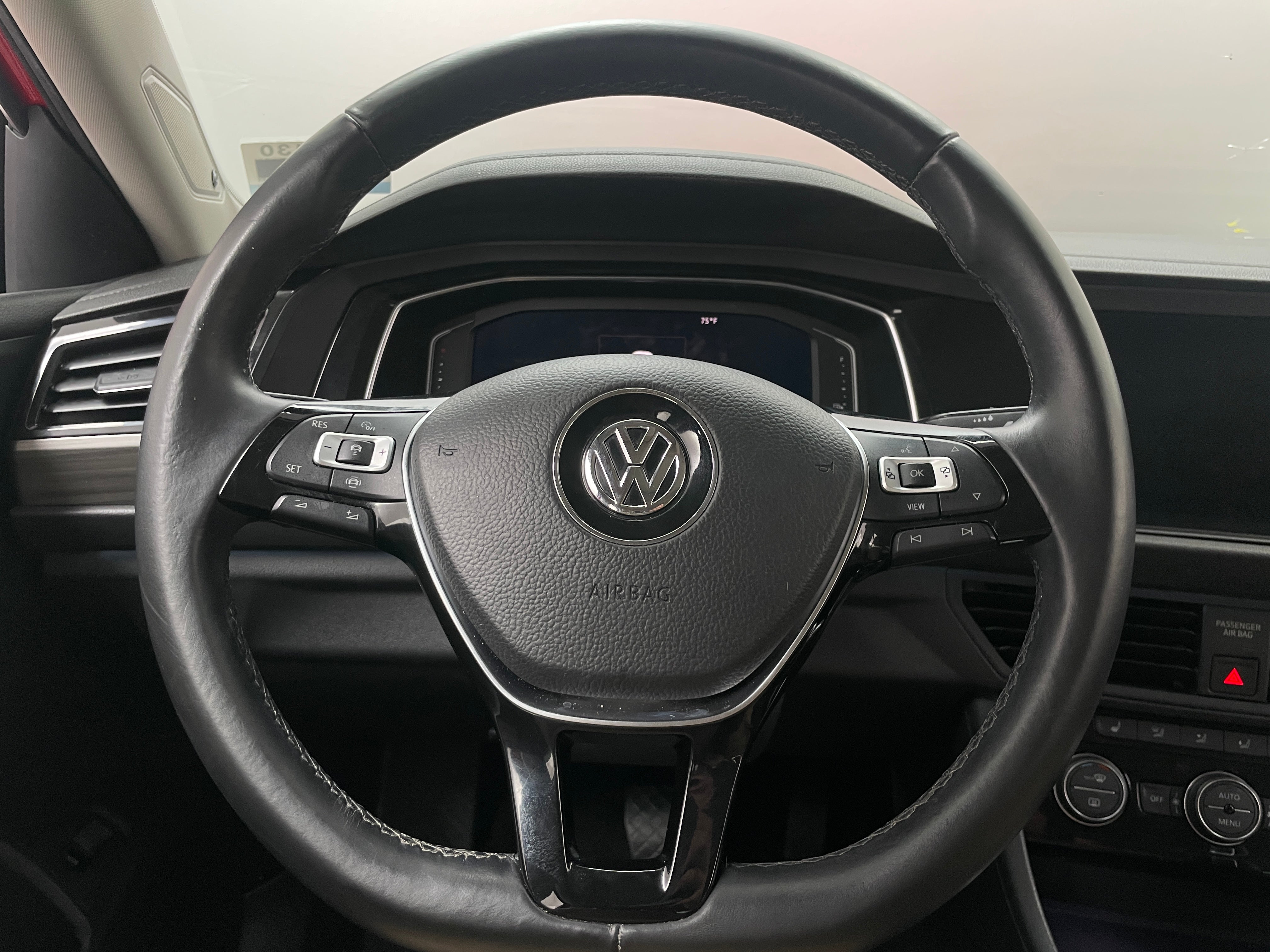 2019 Volkswagen Jetta SEL 4