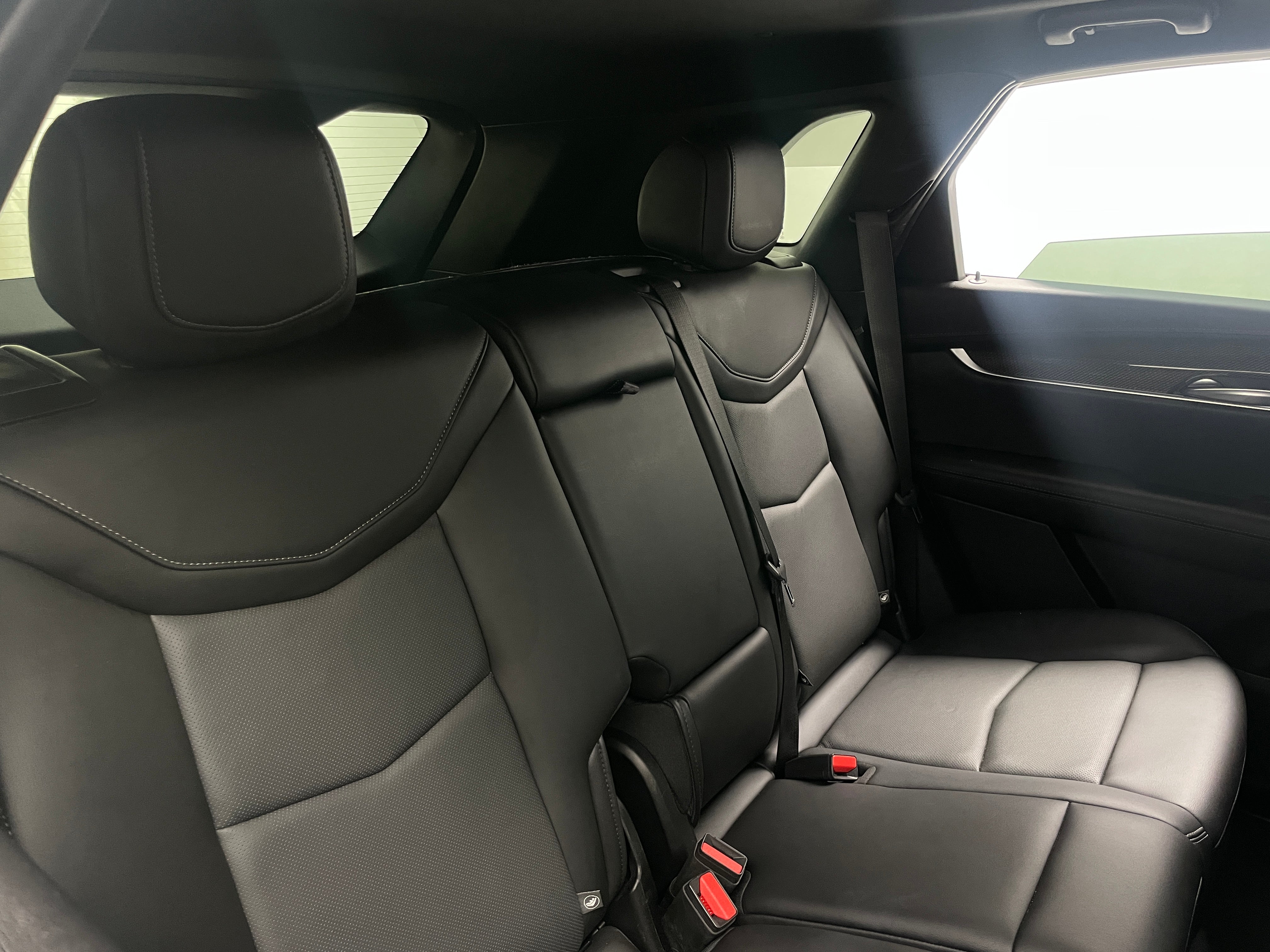 Thumbnail: 2022 Cadillac XT5 - 5