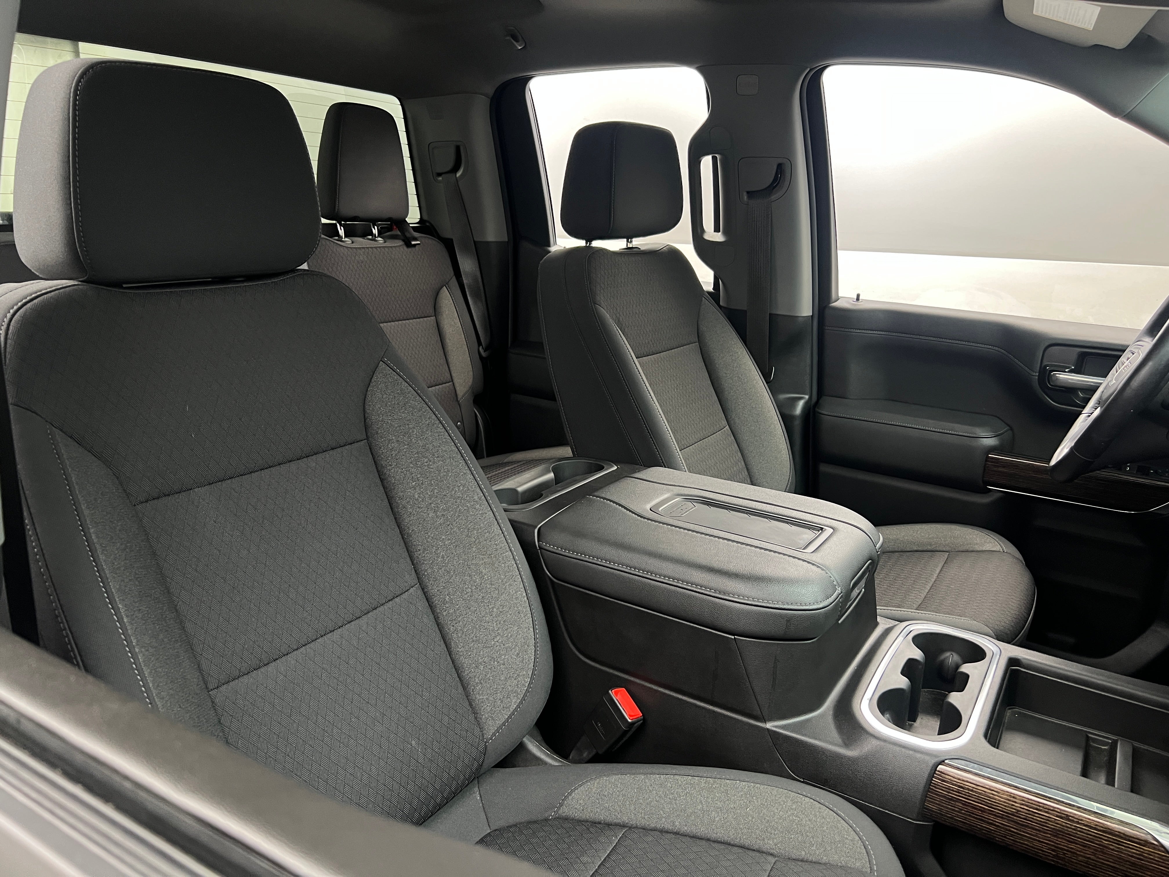 2021 GMC Sierra 1500 Elevation 2