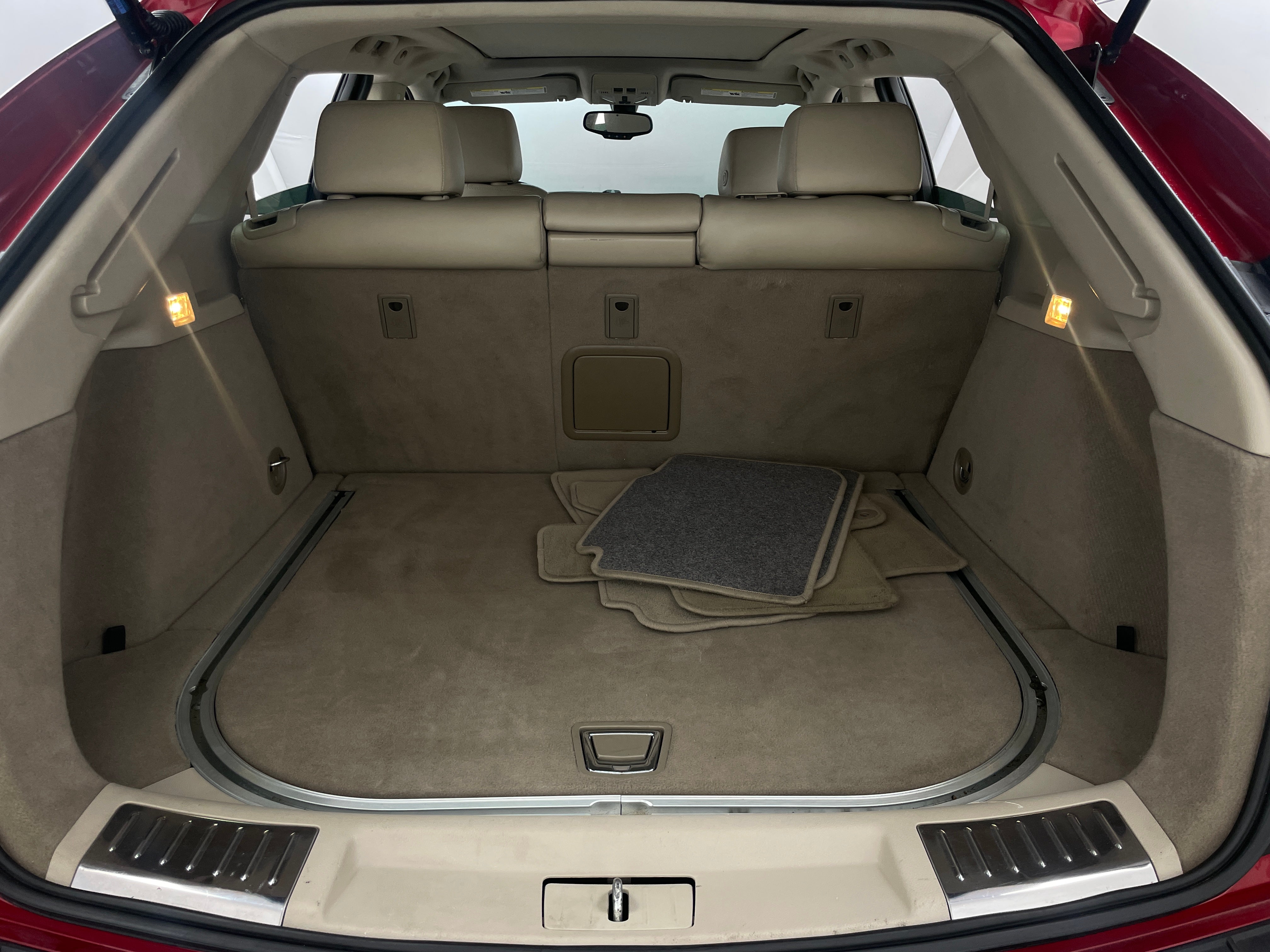 Thumbnail: 2014 Cadillac SRX - 6