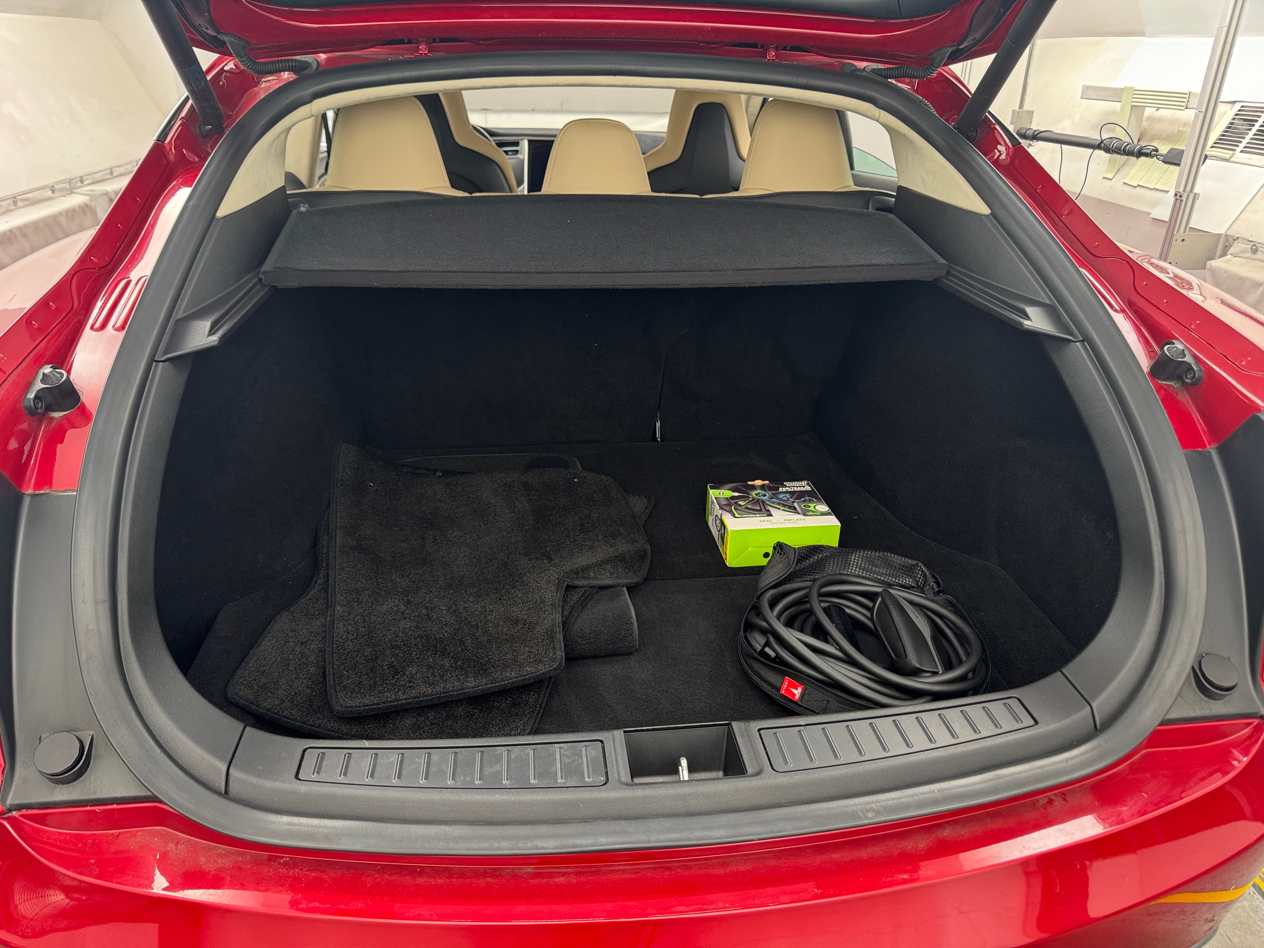 Thumbnail: 2016 Tesla Model S - 6