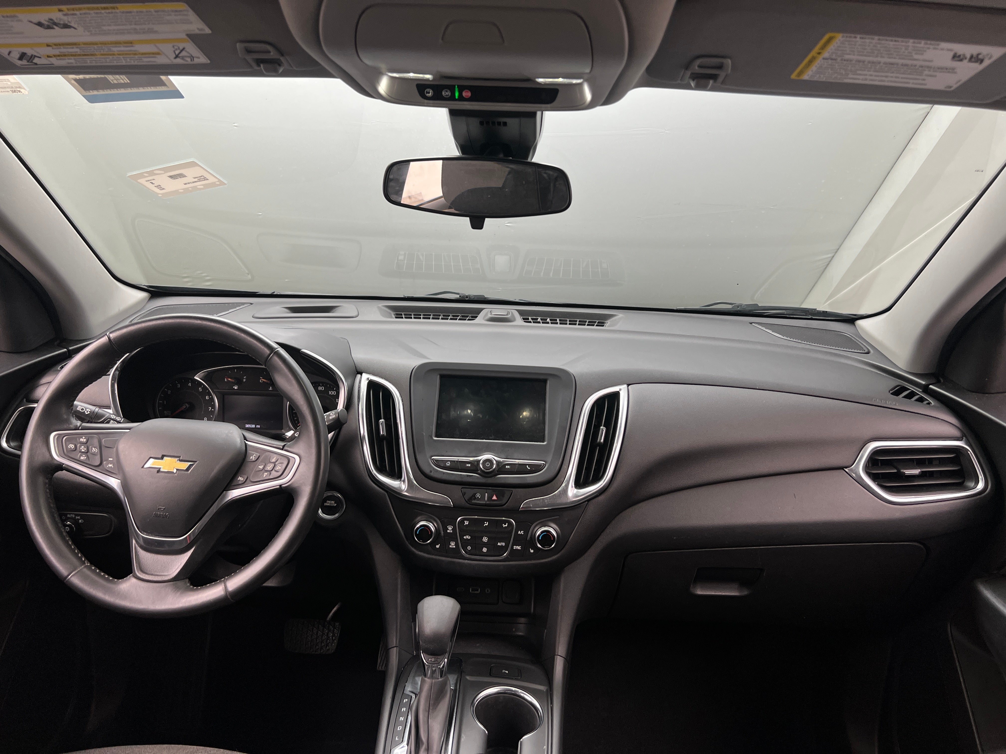 Thumbnail: 2022 Chevrolet Equinox - 3